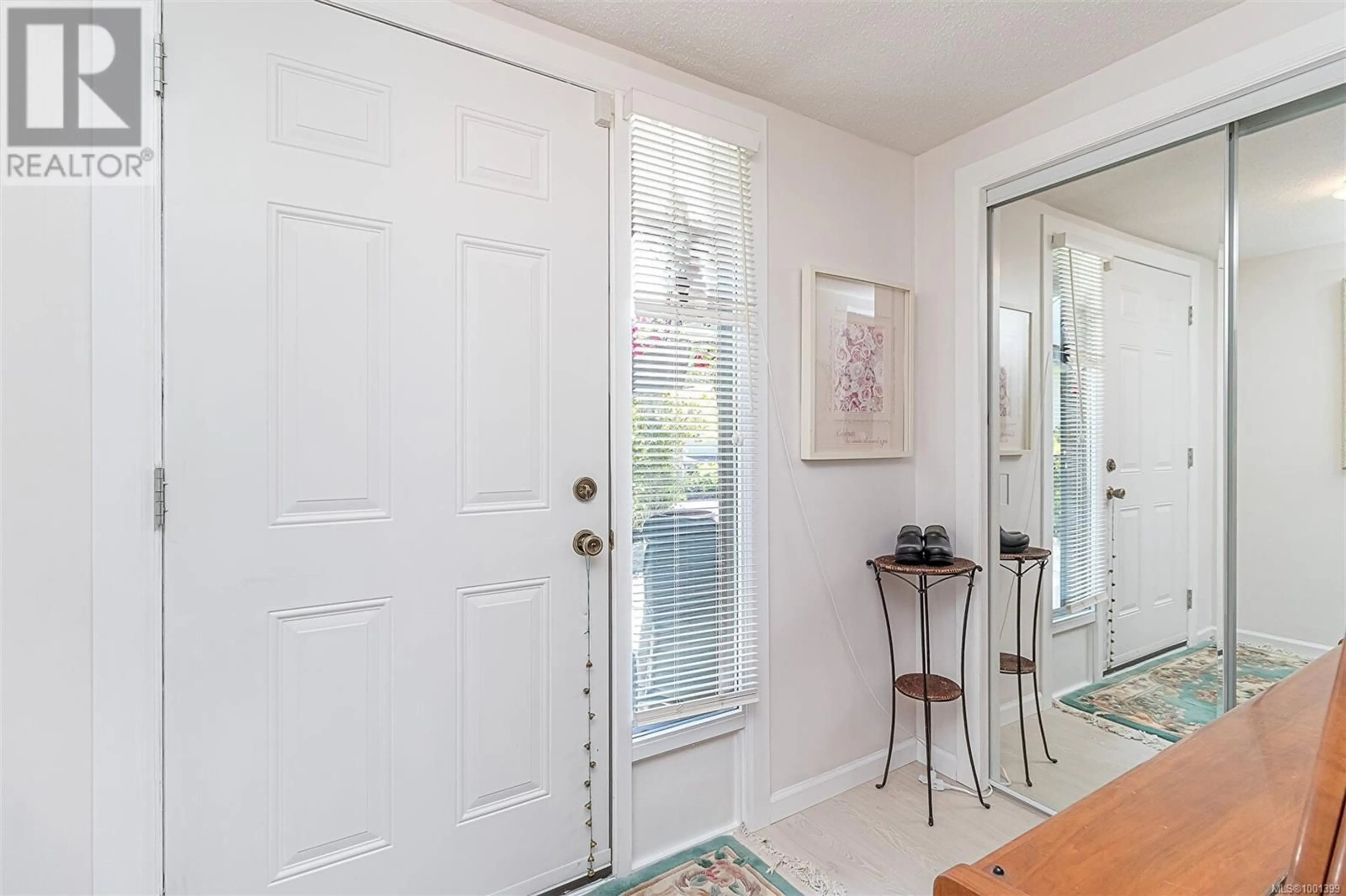 Indoor entryway for 107 - 3053 PINE STREET, Chemainus British Columbia V0R1K1