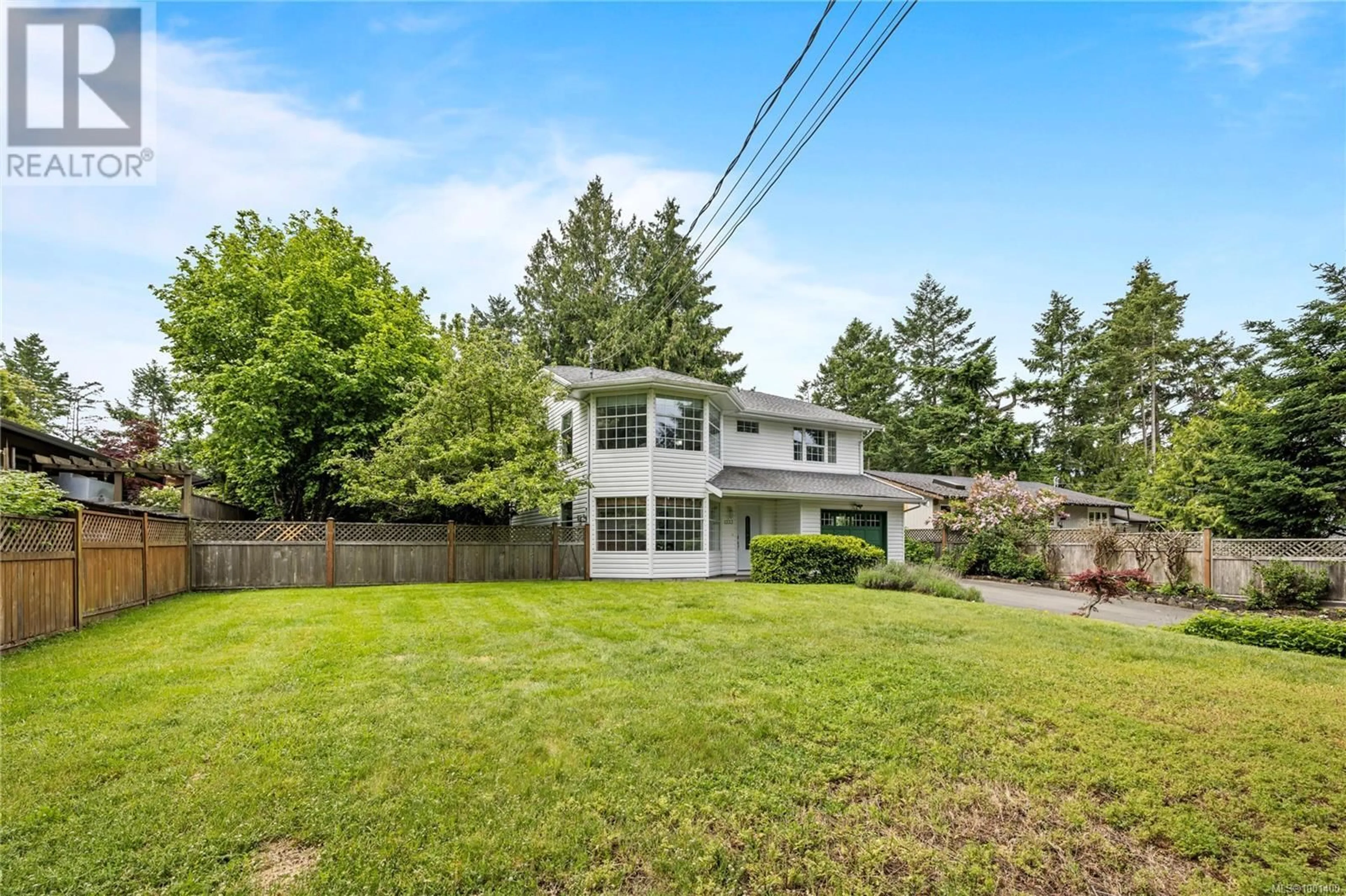 A pic from outside/outdoor area/front of a property/back of a property/a pic from drone, unknown for 1333 CARMEL PLACE, Nanoose Bay British Columbia V9P9B8