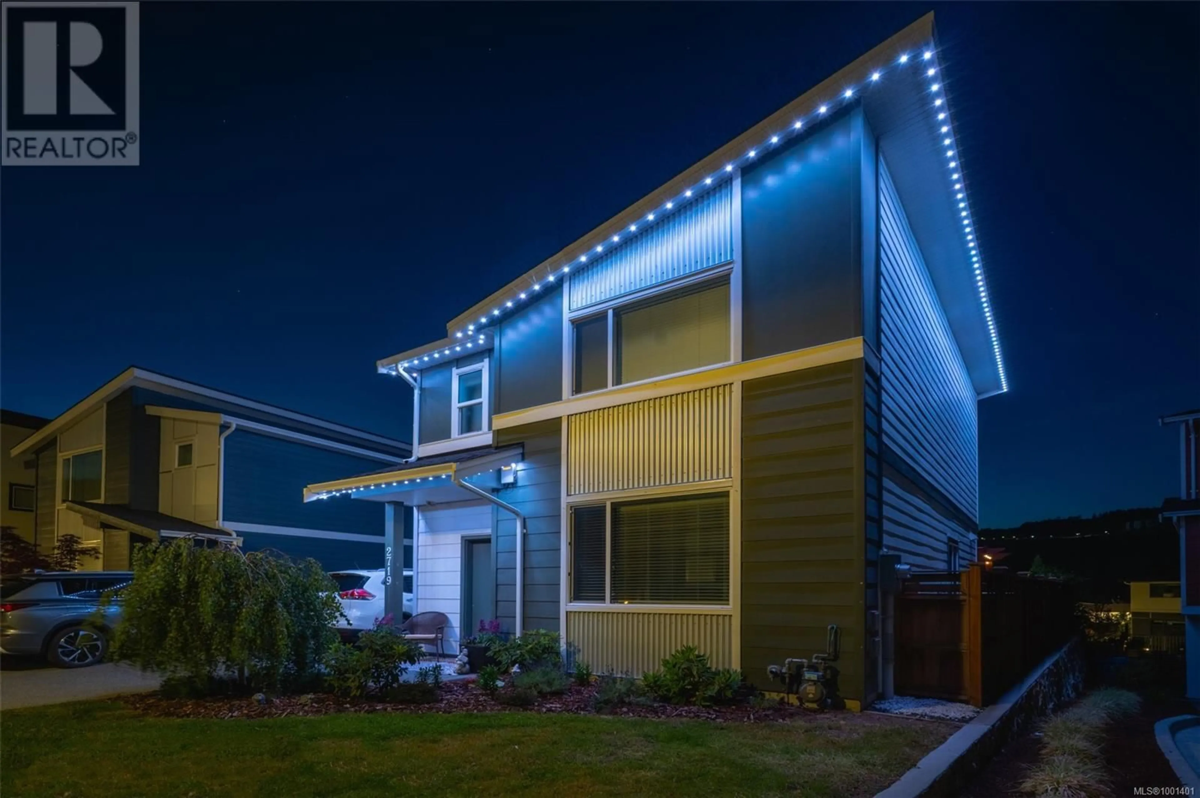Home with vinyl exterior material, street for 2719 CELESTIAL COURT, Langford British Columbia V9B3R6
