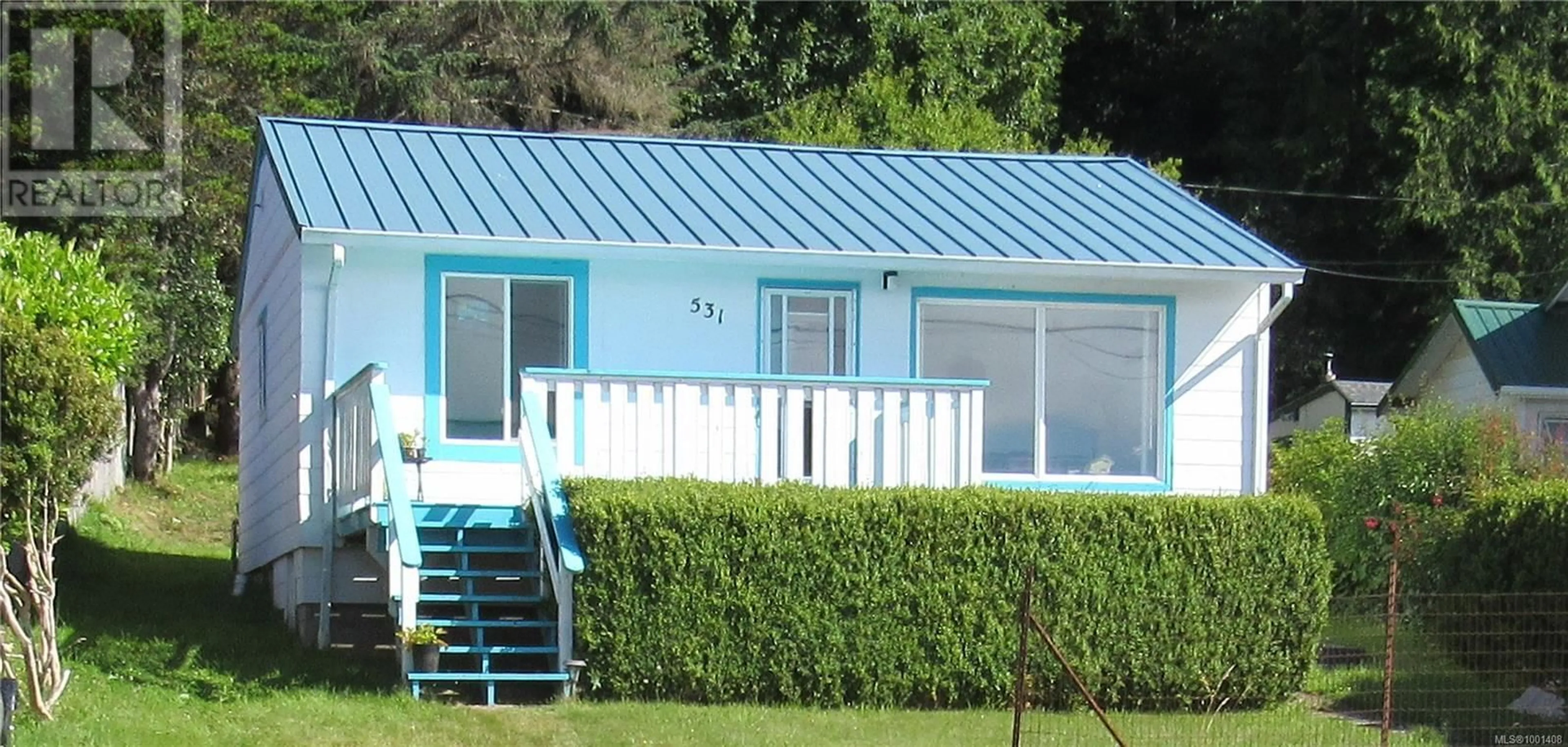 Home with vinyl exterior material, unknown for 531 FIR STREET, Alert Bay British Columbia V0N1A0