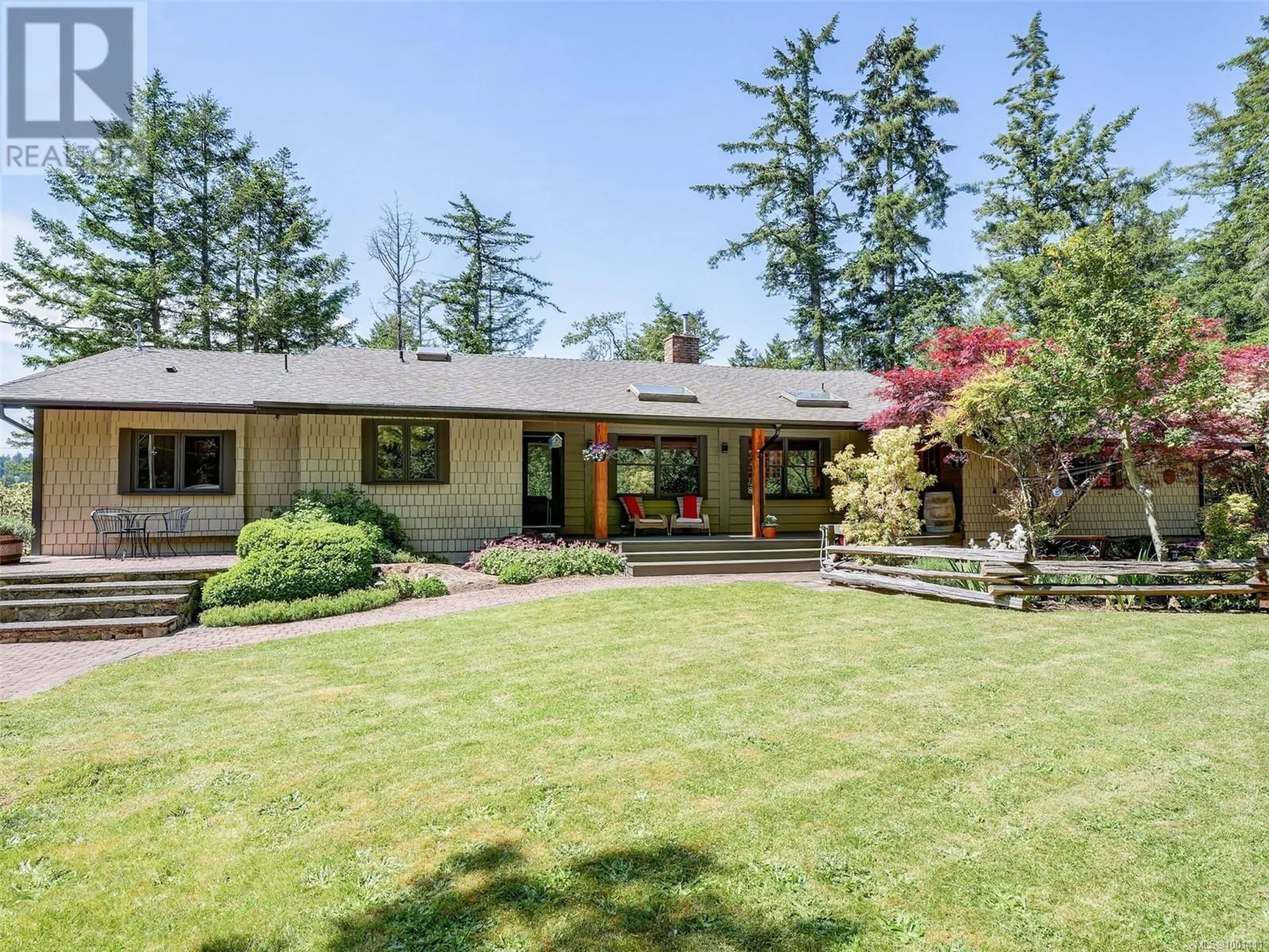 Unknown for 5920 BEAR HILL ROAD, Saanich British Columbia V9E2J3