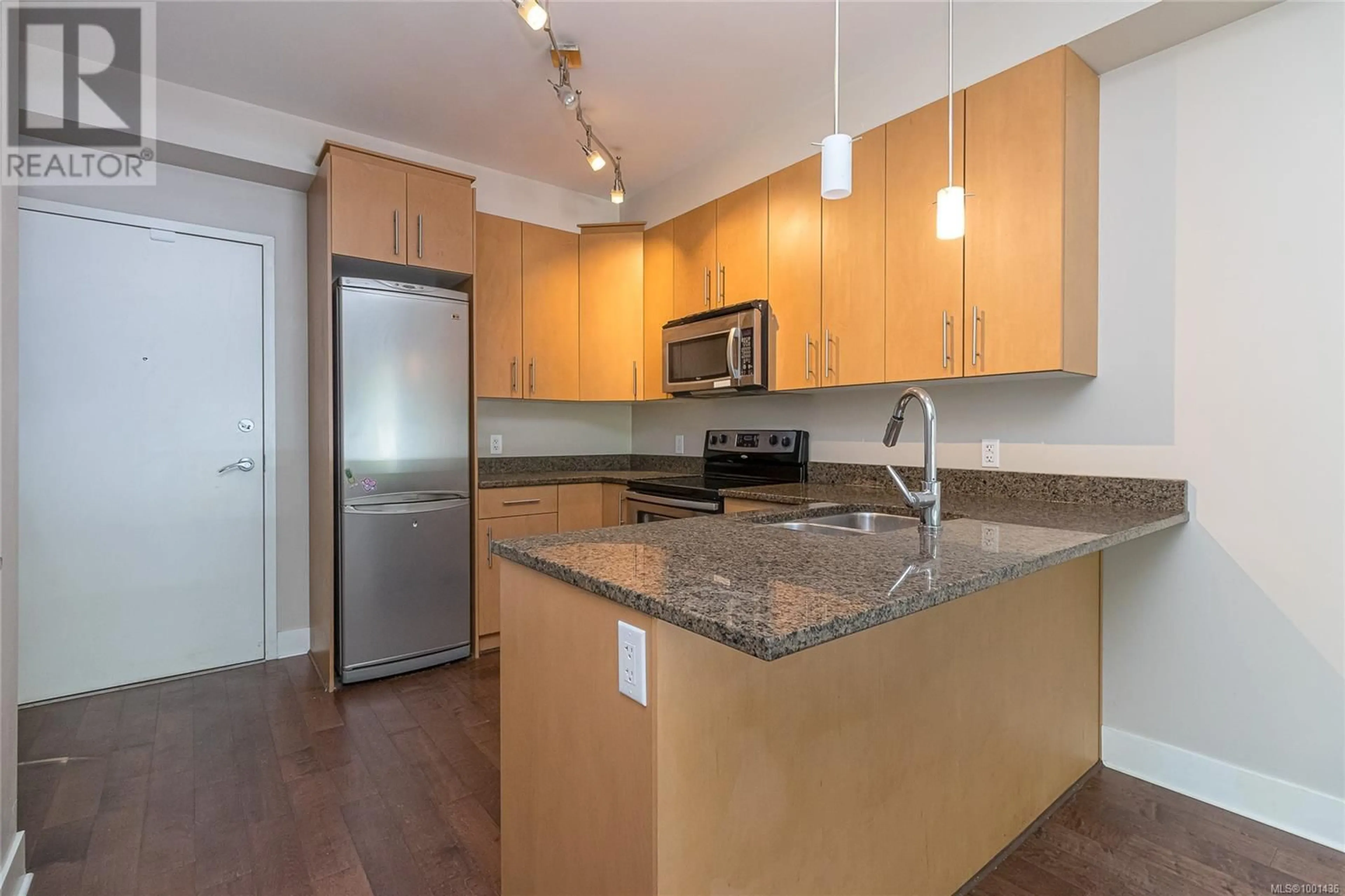Unknown for 206 - 21 CONARD STREET, View Royal British Columbia V8Z0C4