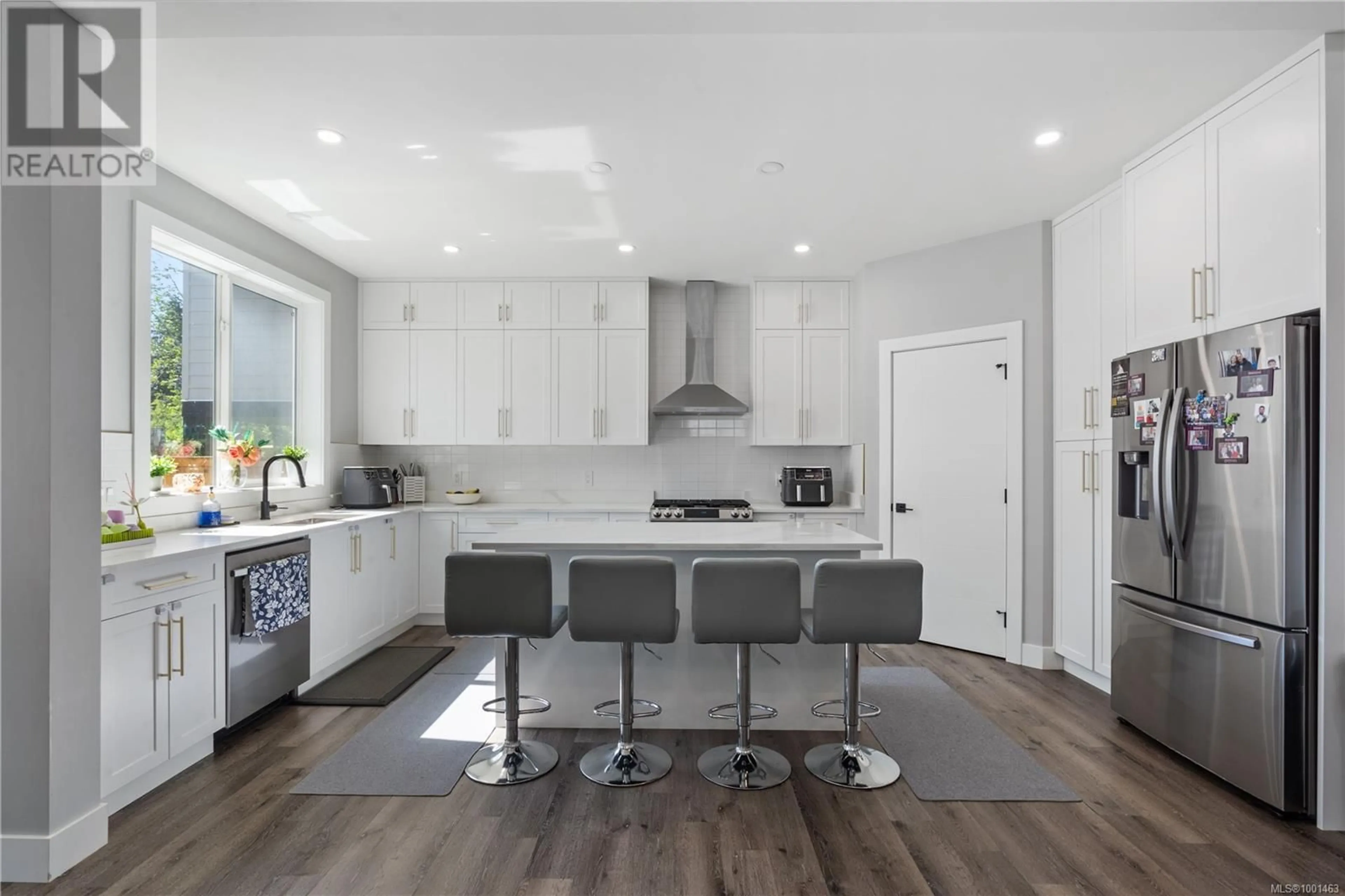 Open concept kitchen, unknown for 3567 DELBLUSH LANE, Langford British Columbia V9C0K5