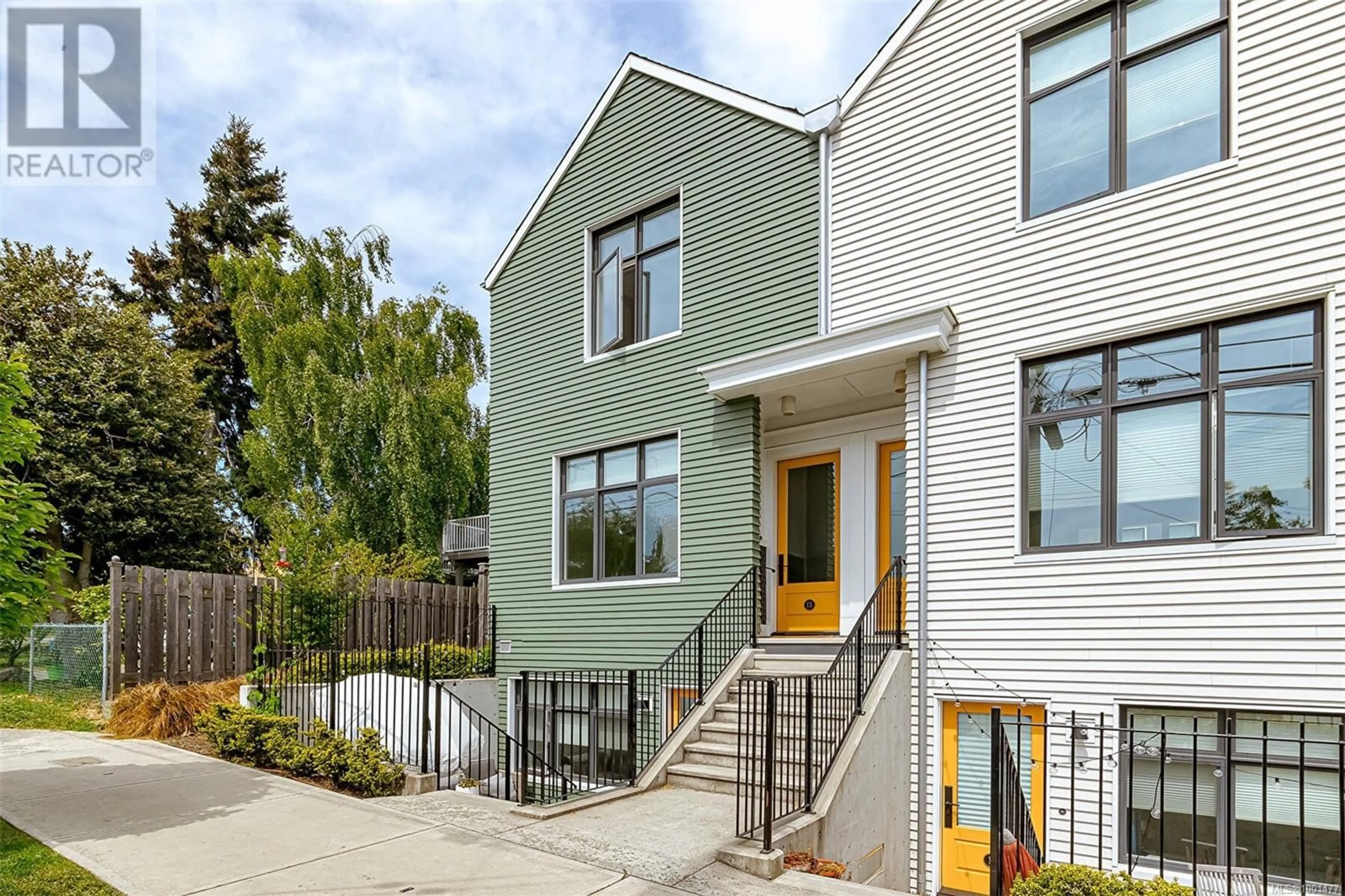 Home with brick exterior material, street for 13 - 230 WILSON STREET, Victoria British Columbia V9A7N6