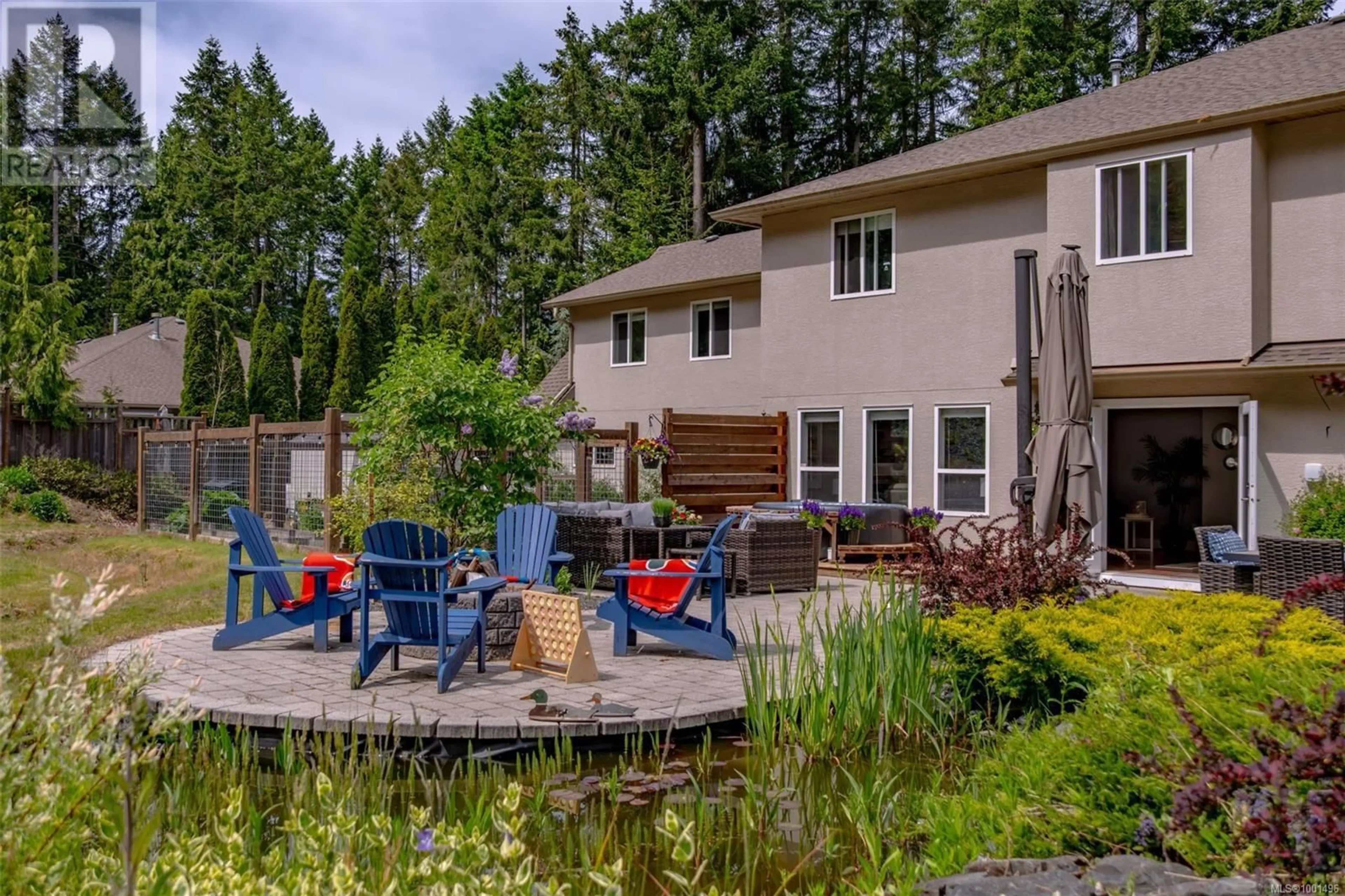 Patio, water/lake/river/ocean view for 6639 ELM ROAD, Lantzville British Columbia V0R2H0