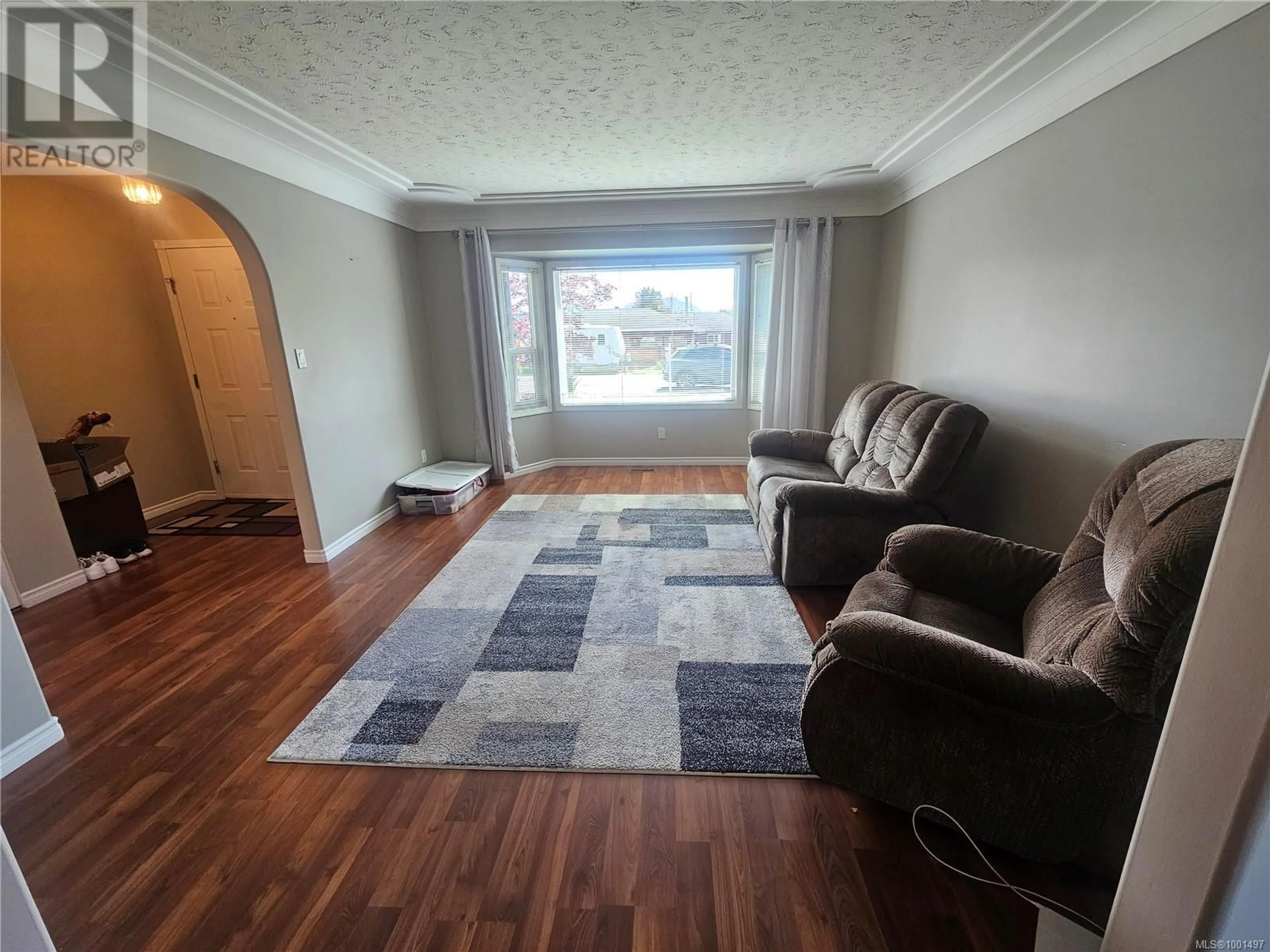 Living room with furniture, unknown for 4045 CEDAR STREET, Port Alberni British Columbia V9Y6C5