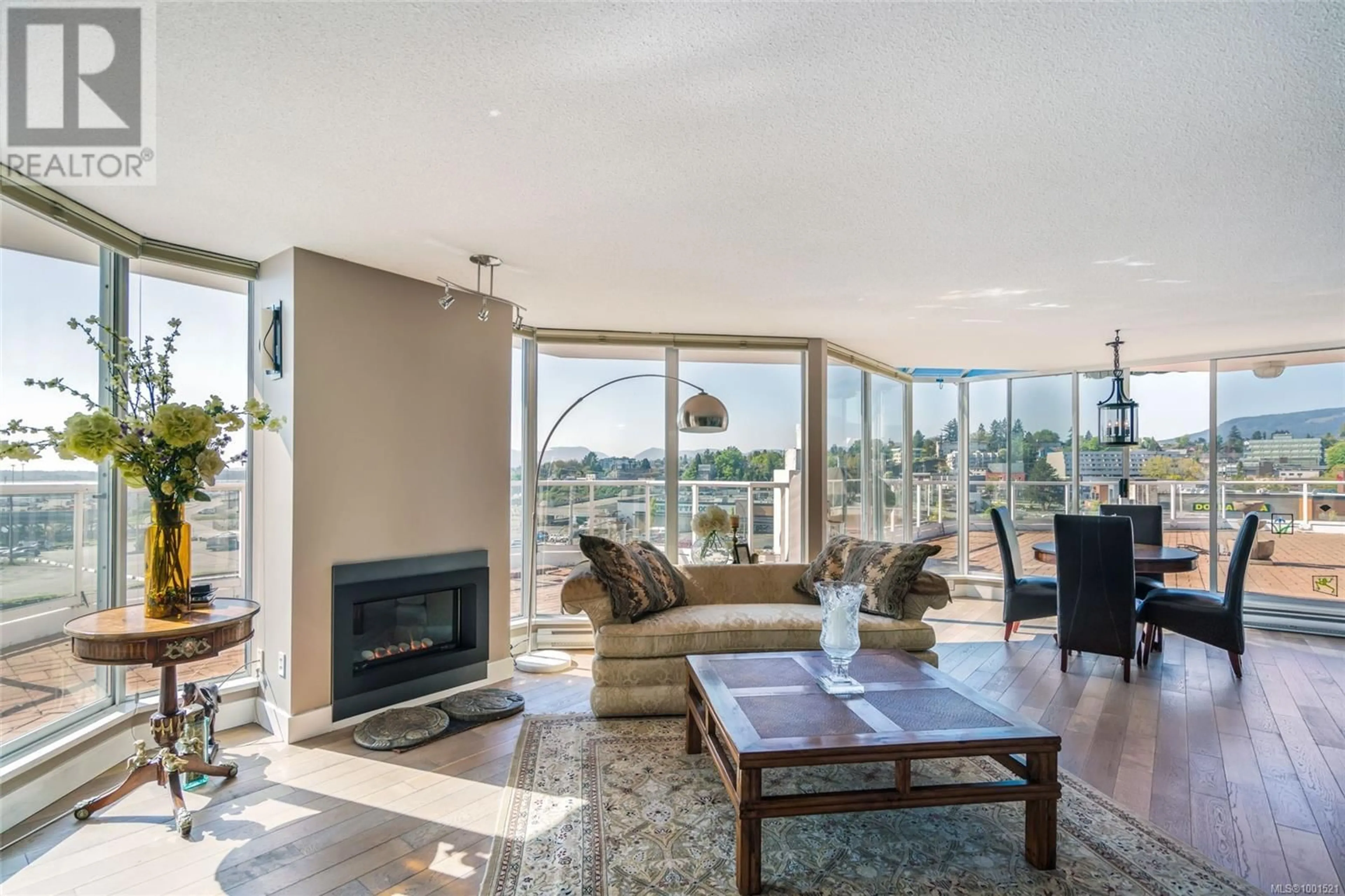 Living room with furniture, unknown for 602 - 158 PROMENADE DRIVE, Nanaimo British Columbia V9R6M7