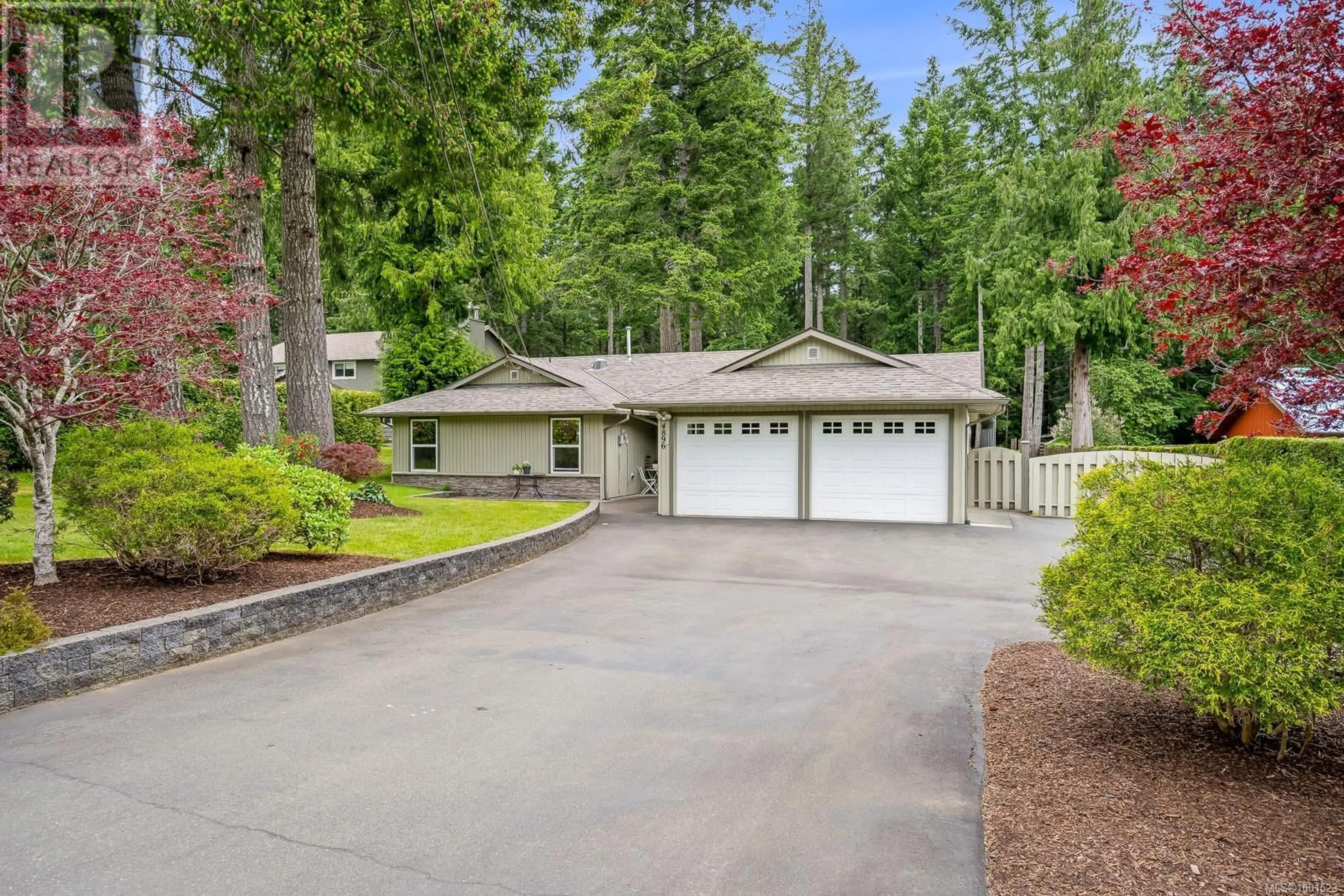 Home with vinyl exterior material, unknown for 4896 WILLIS WAY, Courtenay British Columbia V9J1L6