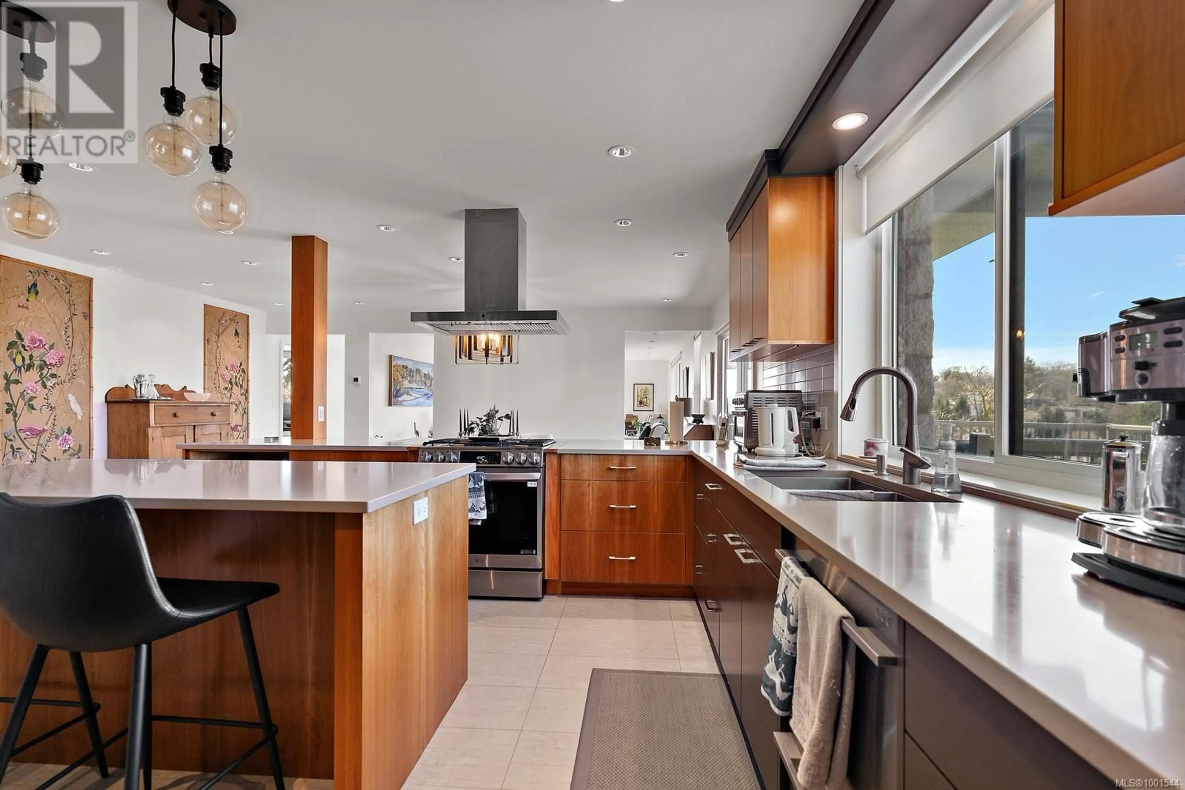 Contemporary kitchen, ceramic/tile floor for A - 3960 CEDAR HILL ROAD, Saanich British Columbia V8N3B8