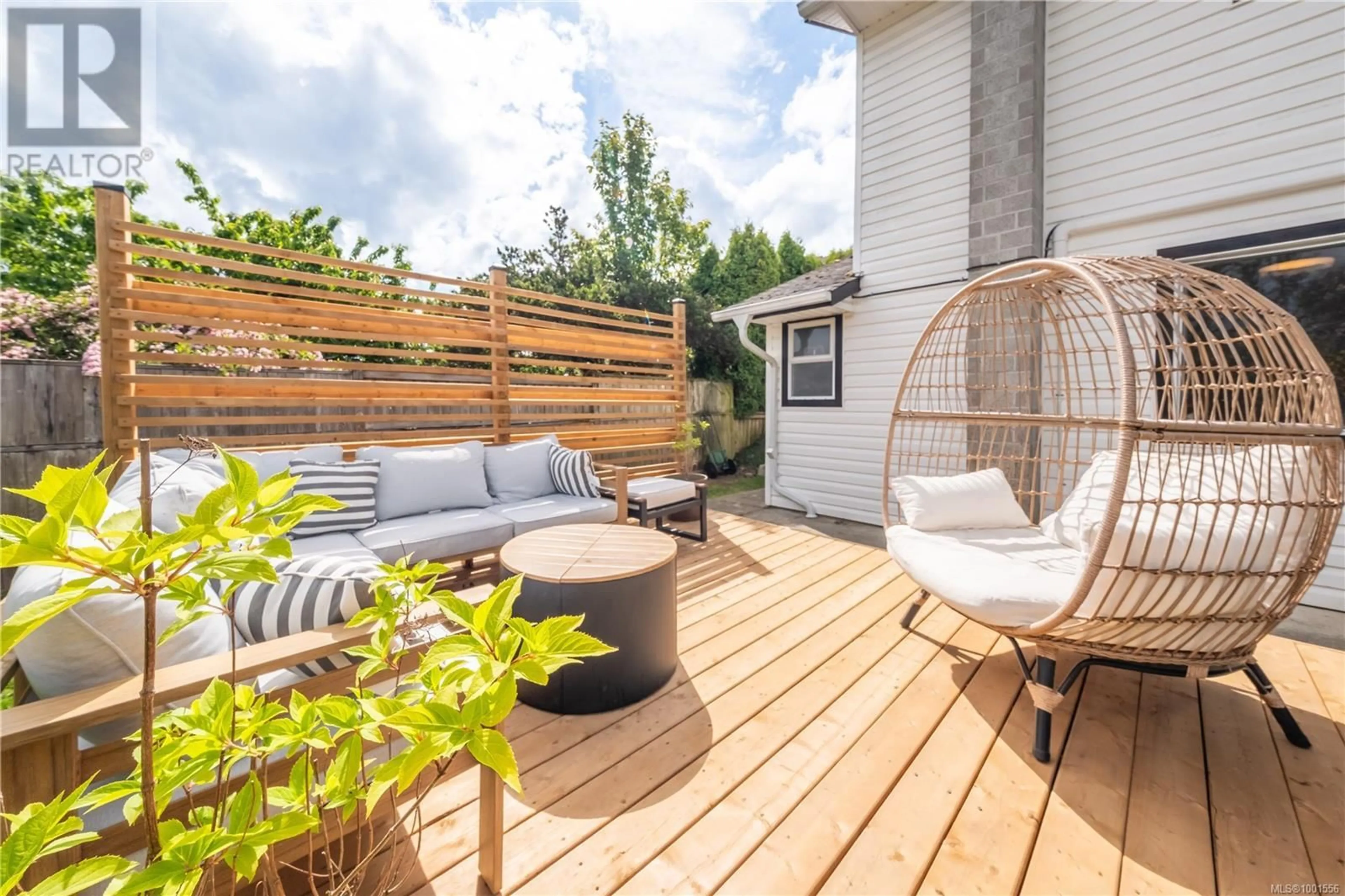 Patio, street for 5932 TASHA PLACE, Nanaimo British Columbia V9V1J4