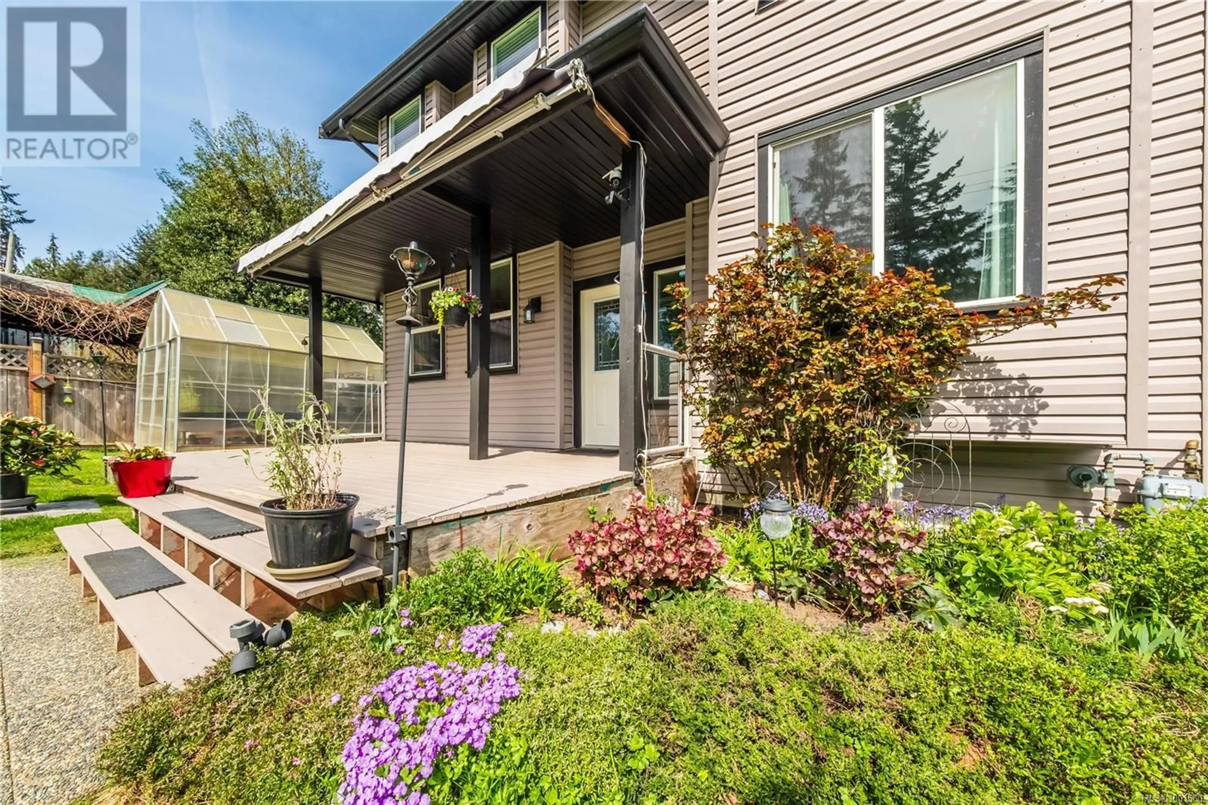 Unknown for 1652 CEDAR ROAD, Nanaimo British Columbia V9X1L4