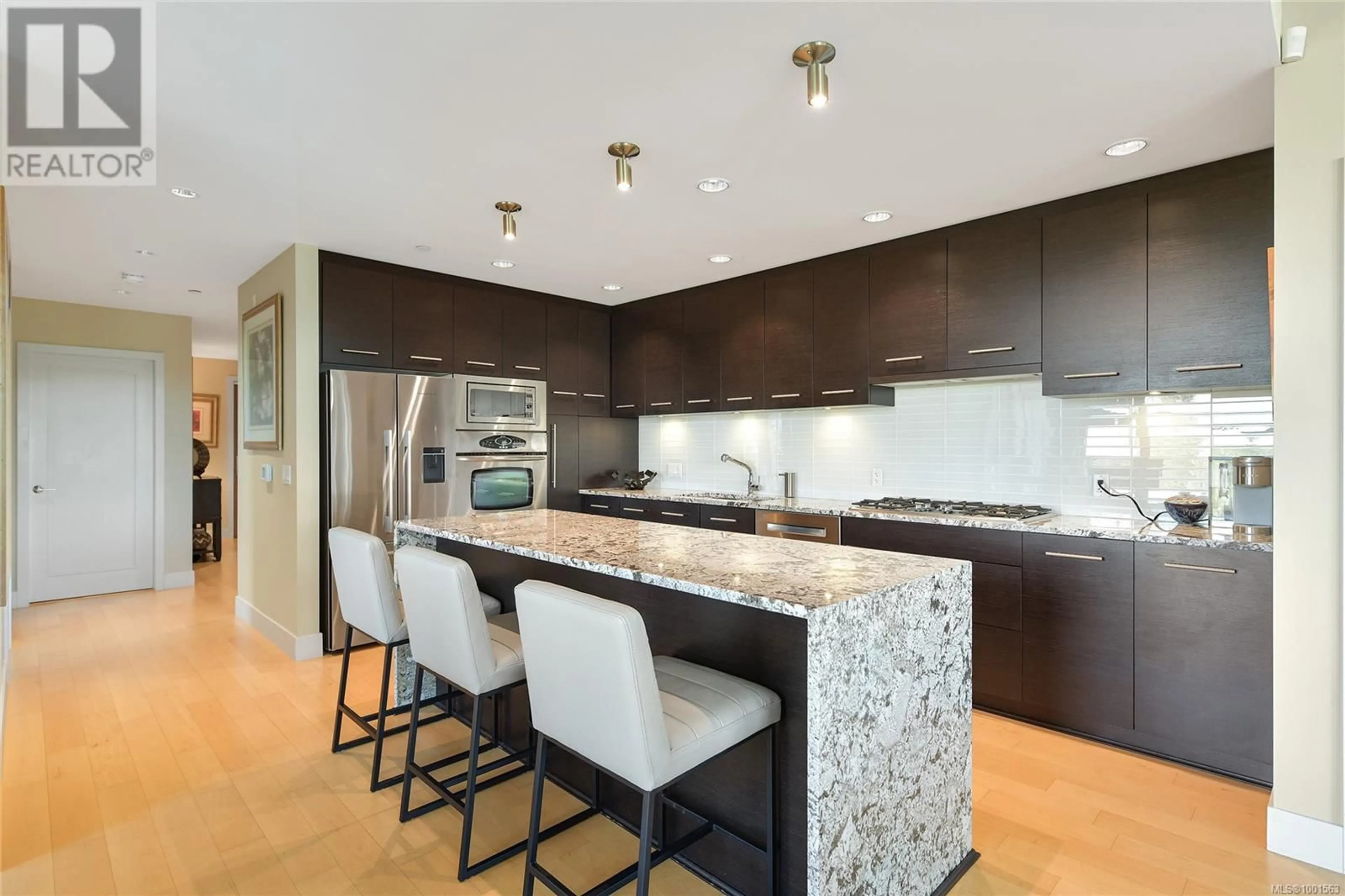Contemporary kitchen, unknown for 201 - 3234 HOLGATE LANE, Colwood British Columbia V9C0A6