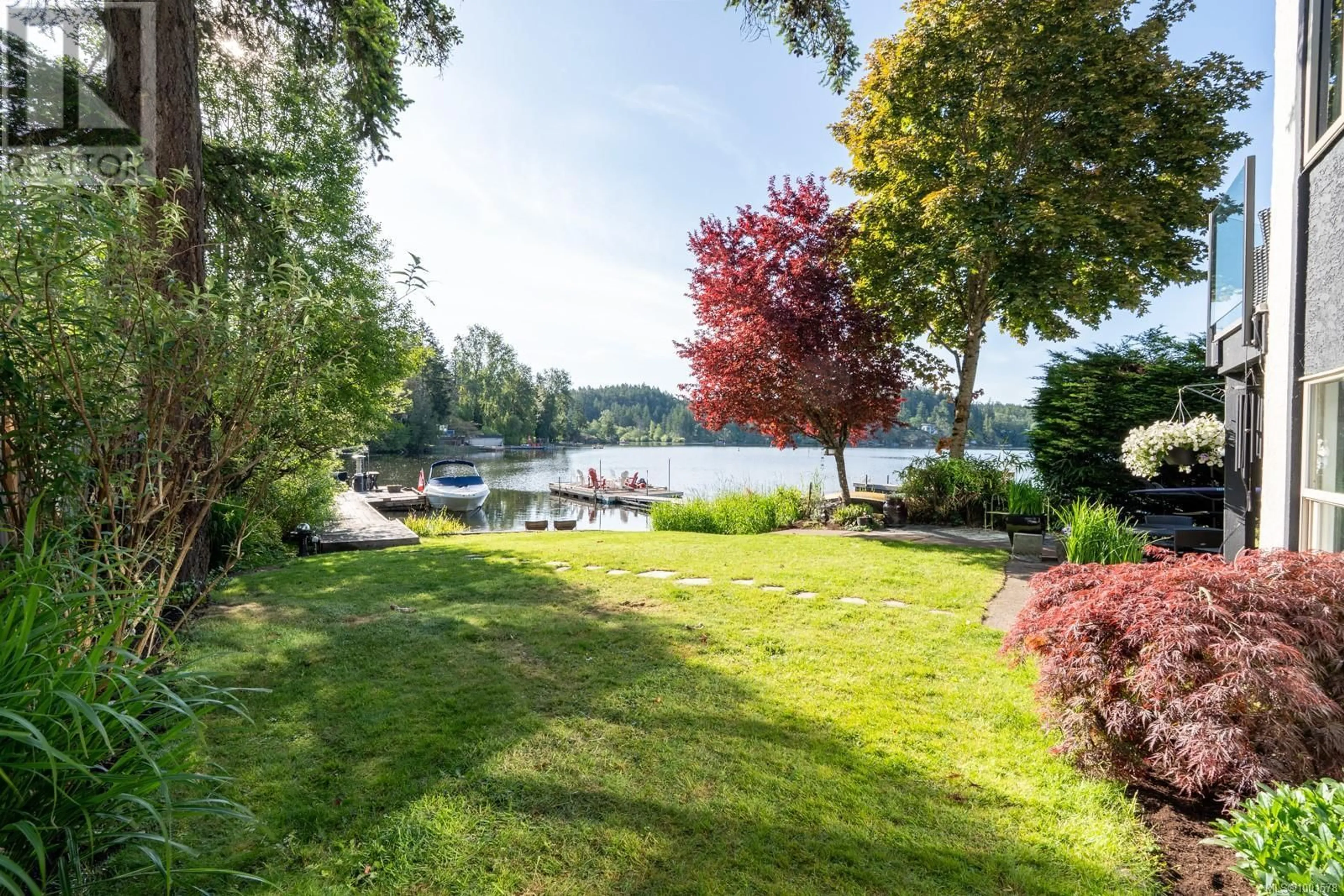 Patio, water/lake/river/ocean view for 5045 PROSPECT LAKE ROAD, Saanich British Columbia V9E1J5