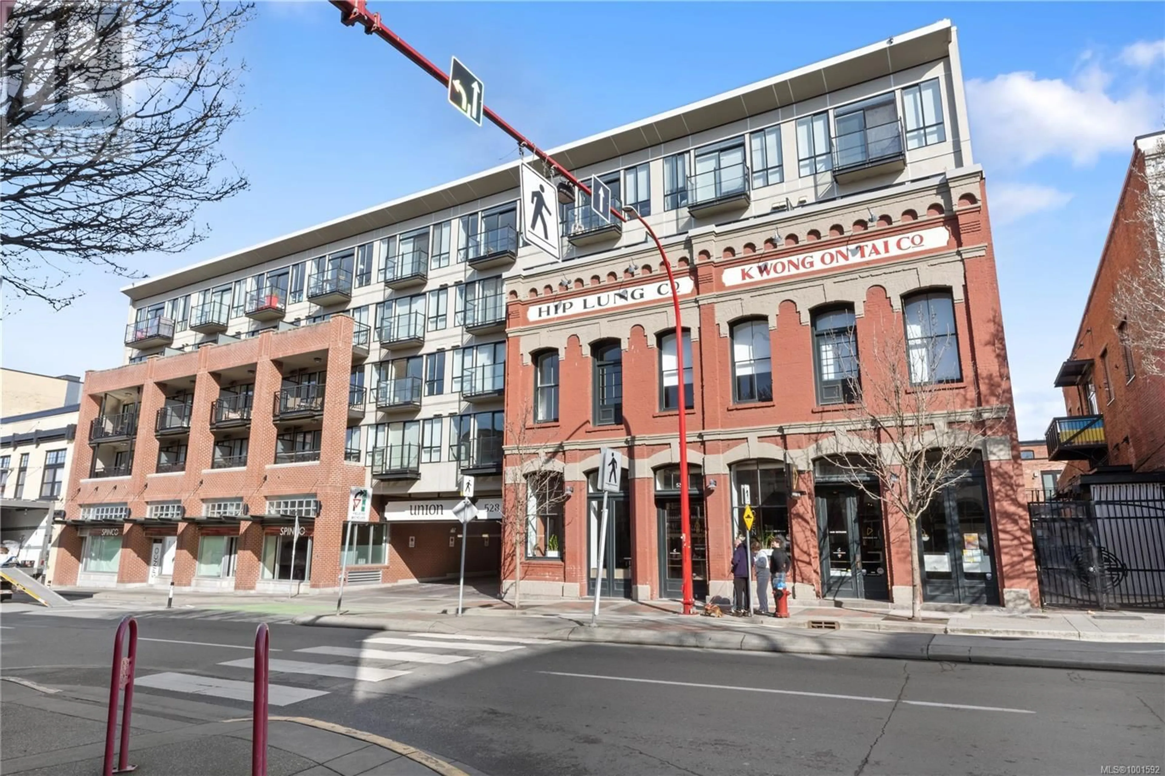 Patio, building for 312 - 528 PANDORA AVENUE, Victoria British Columbia V8W0C6