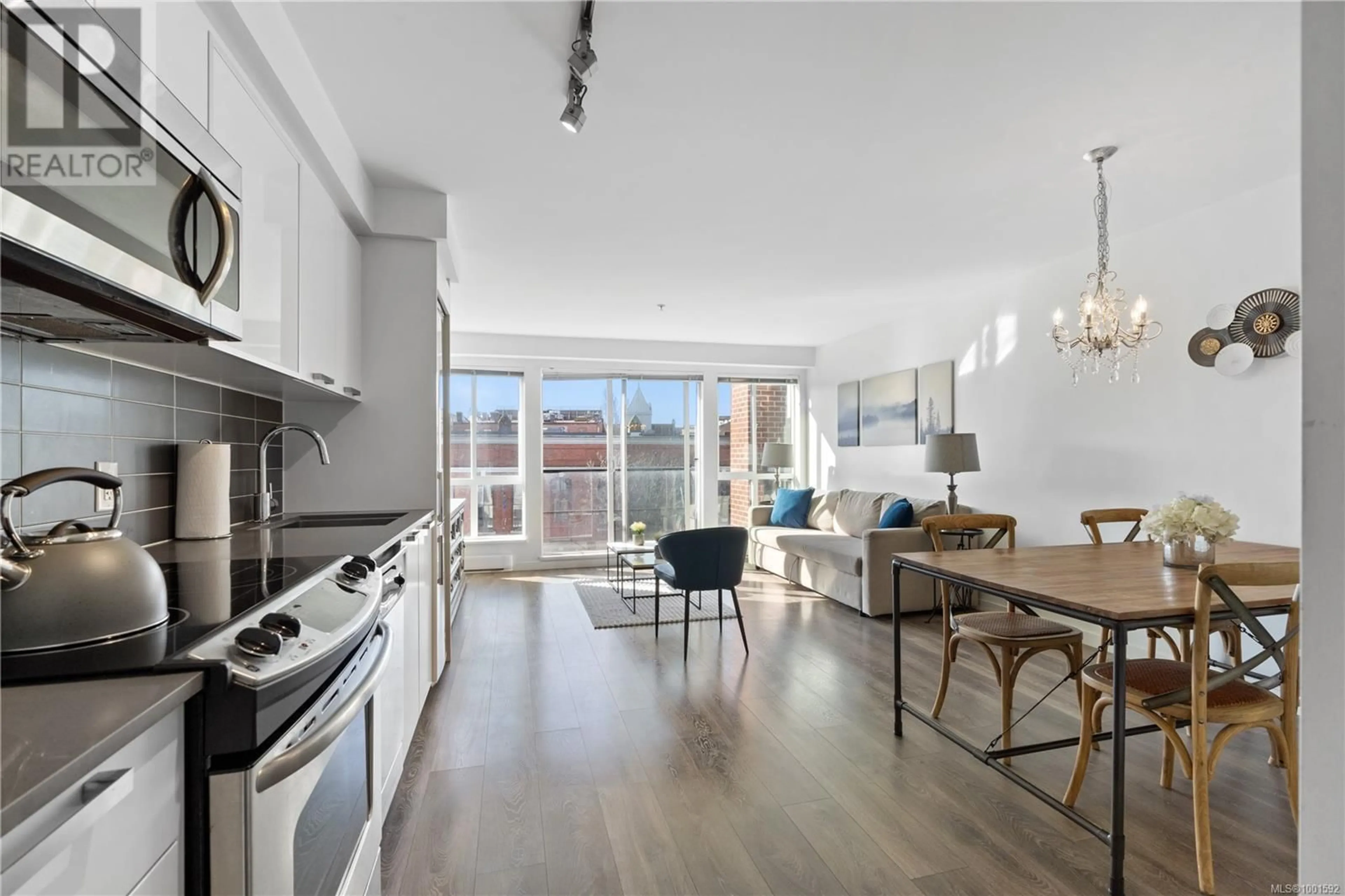 Open concept kitchen, unknown for 312 - 528 PANDORA AVENUE, Victoria British Columbia V8W0C6