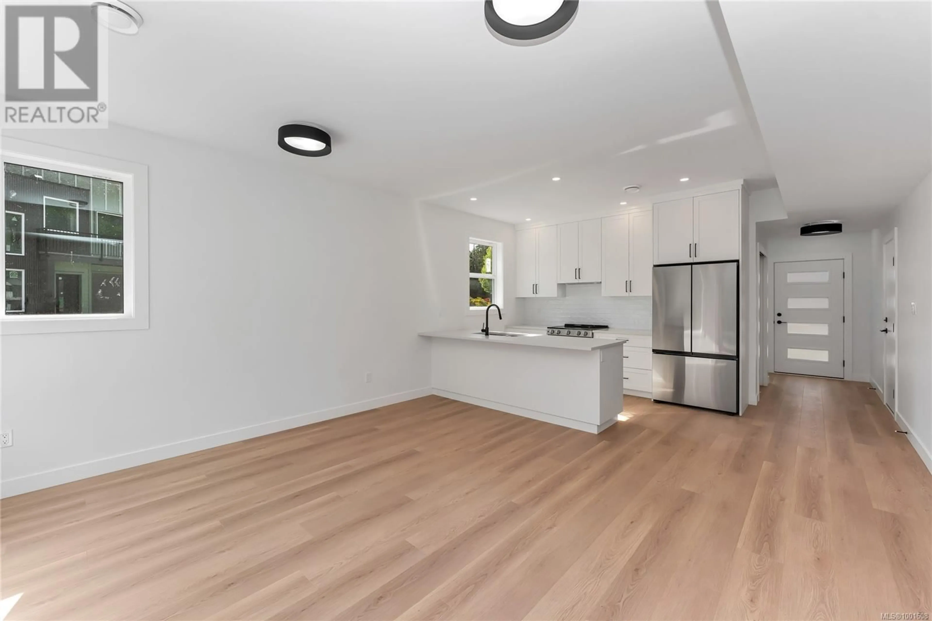 Open concept kitchen, unknown for 114 PLANTE CRESCENT, Lake Cowichan British Columbia V0R2G0