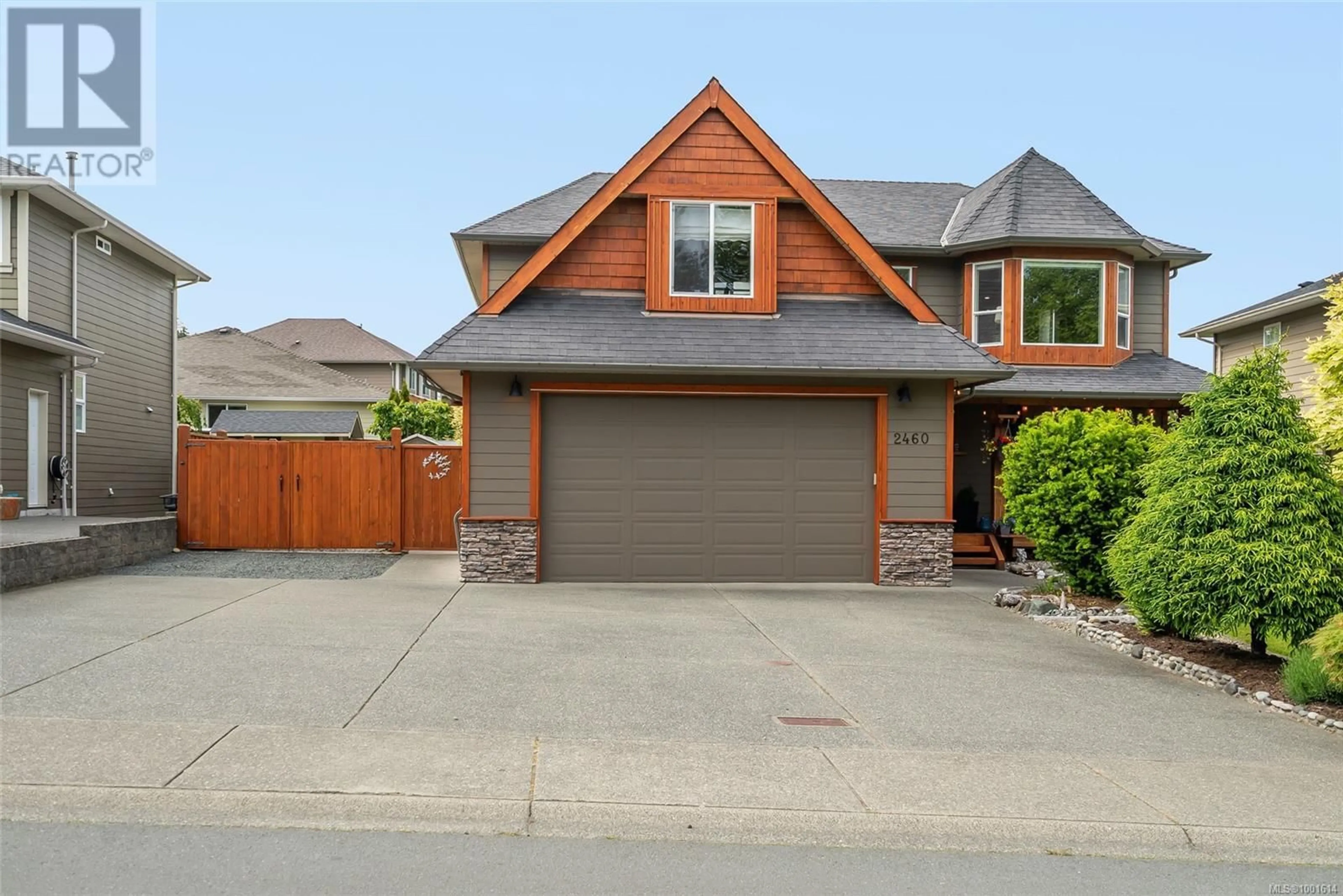 Home with brick exterior material, street for 2460 JOANNE DRIVE, Campbell River British Columbia V9H1V7