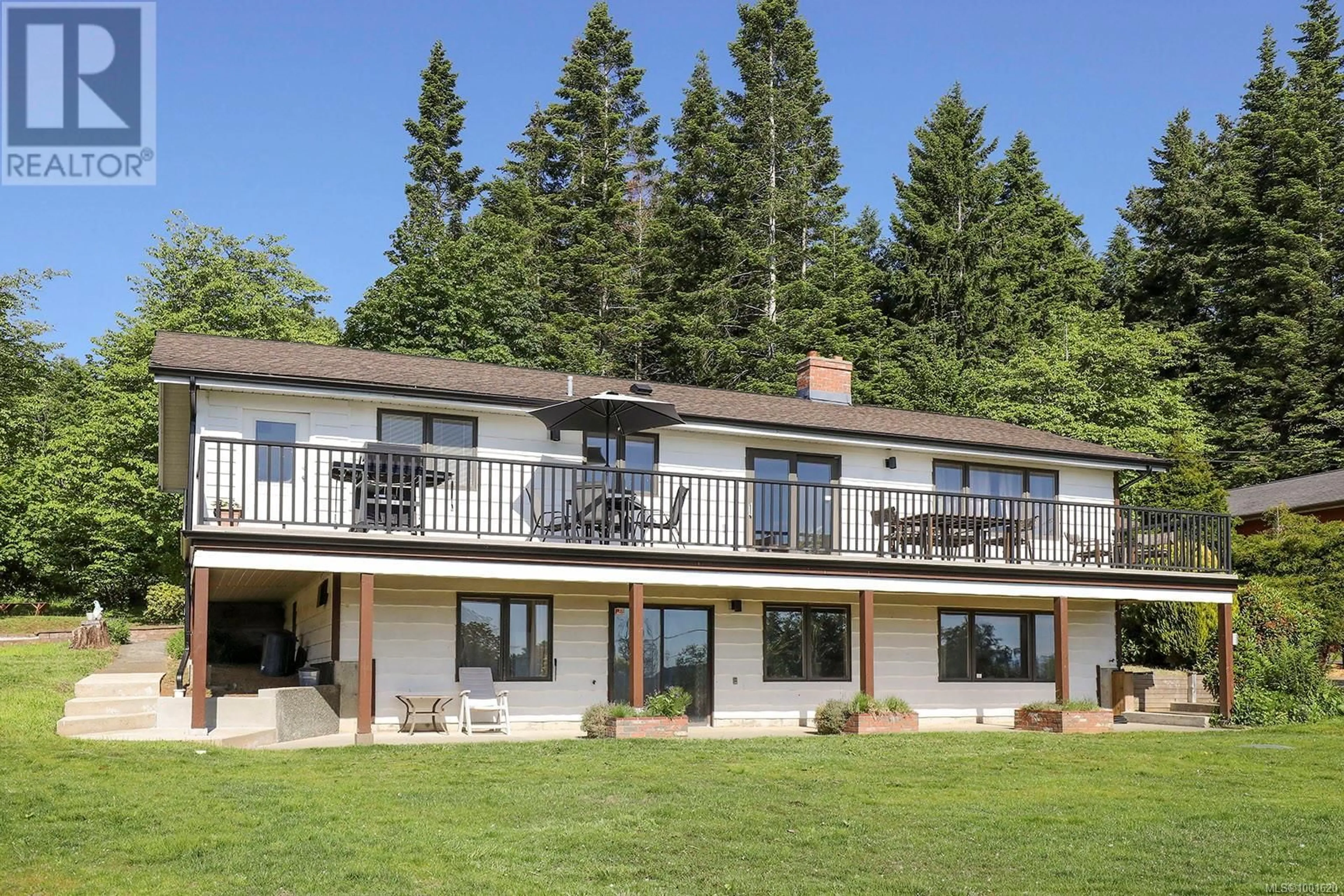 Patio, water/lake/river/ocean view for 5497 TAPPIN STREET, Union Bay British Columbia V0R3B0