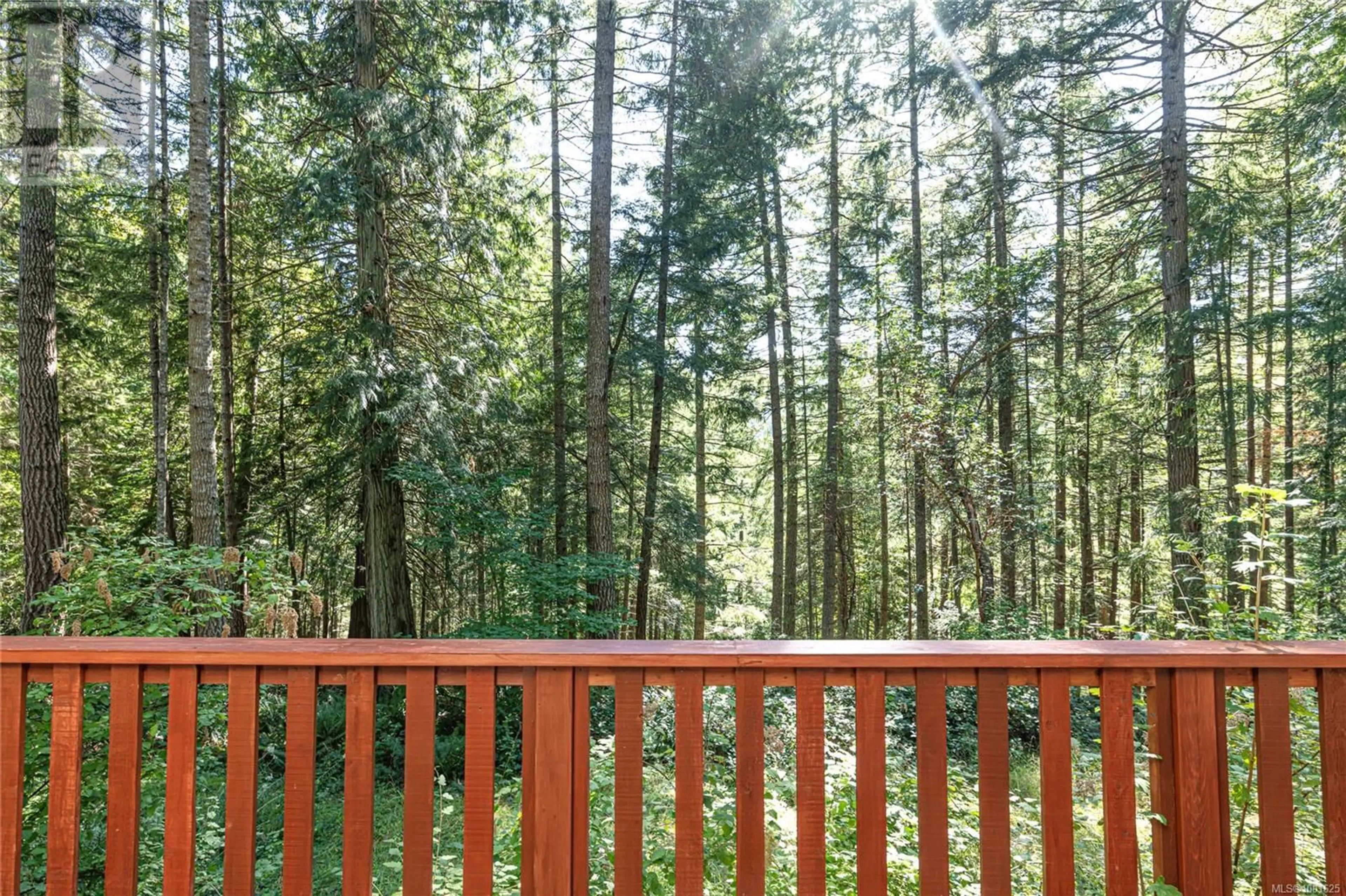 Patio, forest/trees view for 189 HOREL ROAD WEST, Salt Spring British Columbia V8K2A4