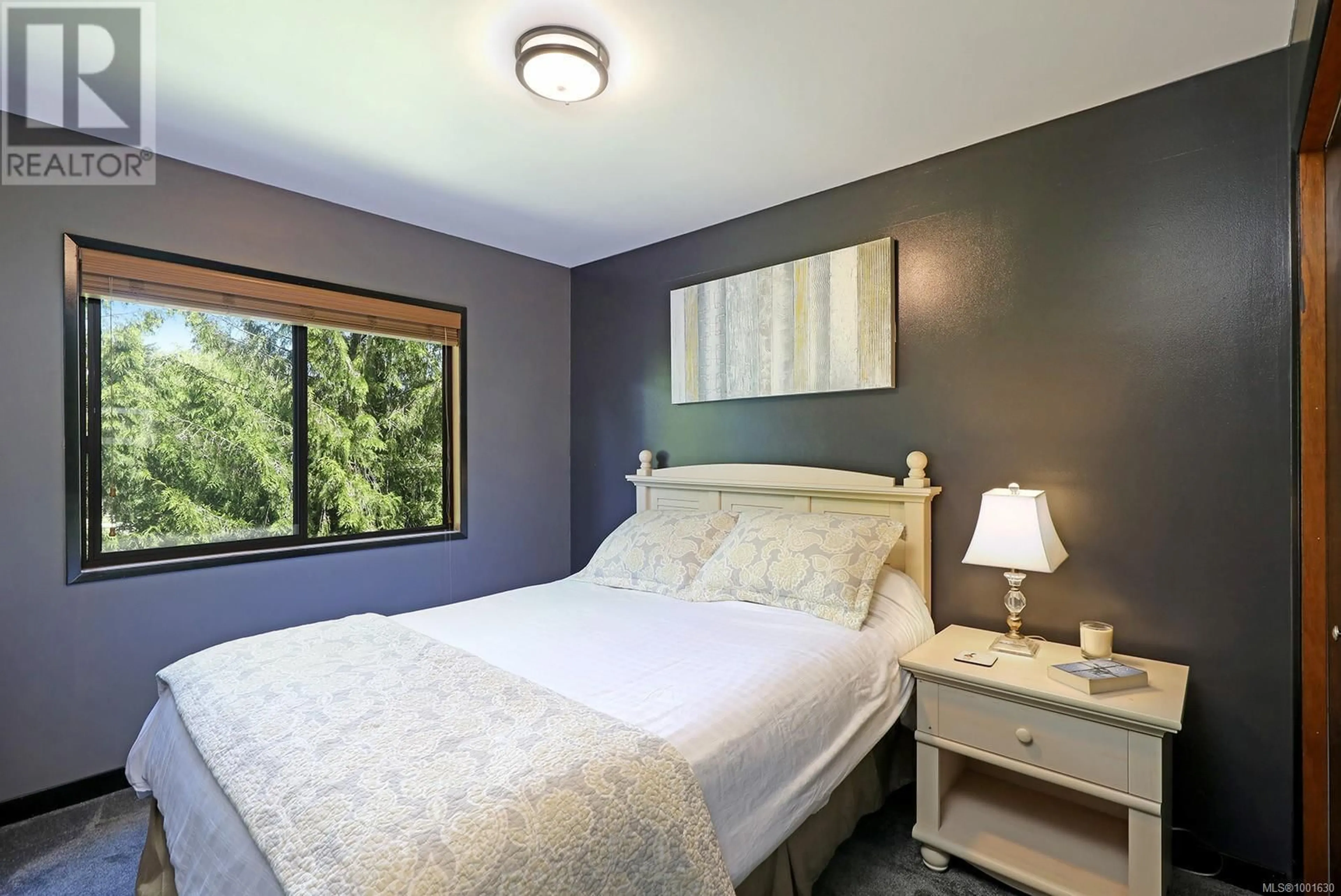 Bedroom with bed, unknown for 2897 CALEDON CRESCENT, Courtenay British Columbia V9N7E1