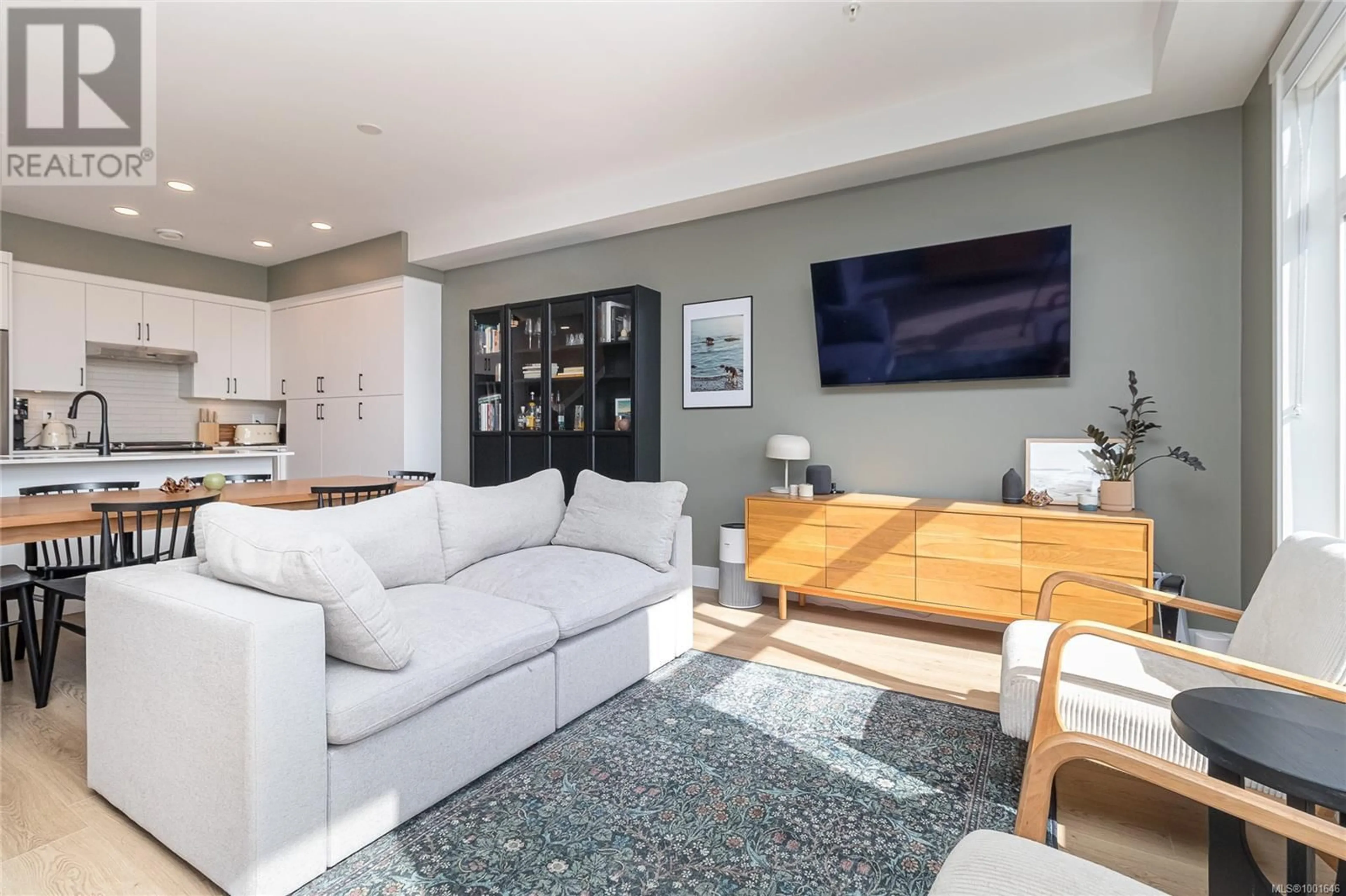 Living room with furniture, unknown for 72 - 255 CASPIAN DRIVE, Colwood British Columbia V9C0R9