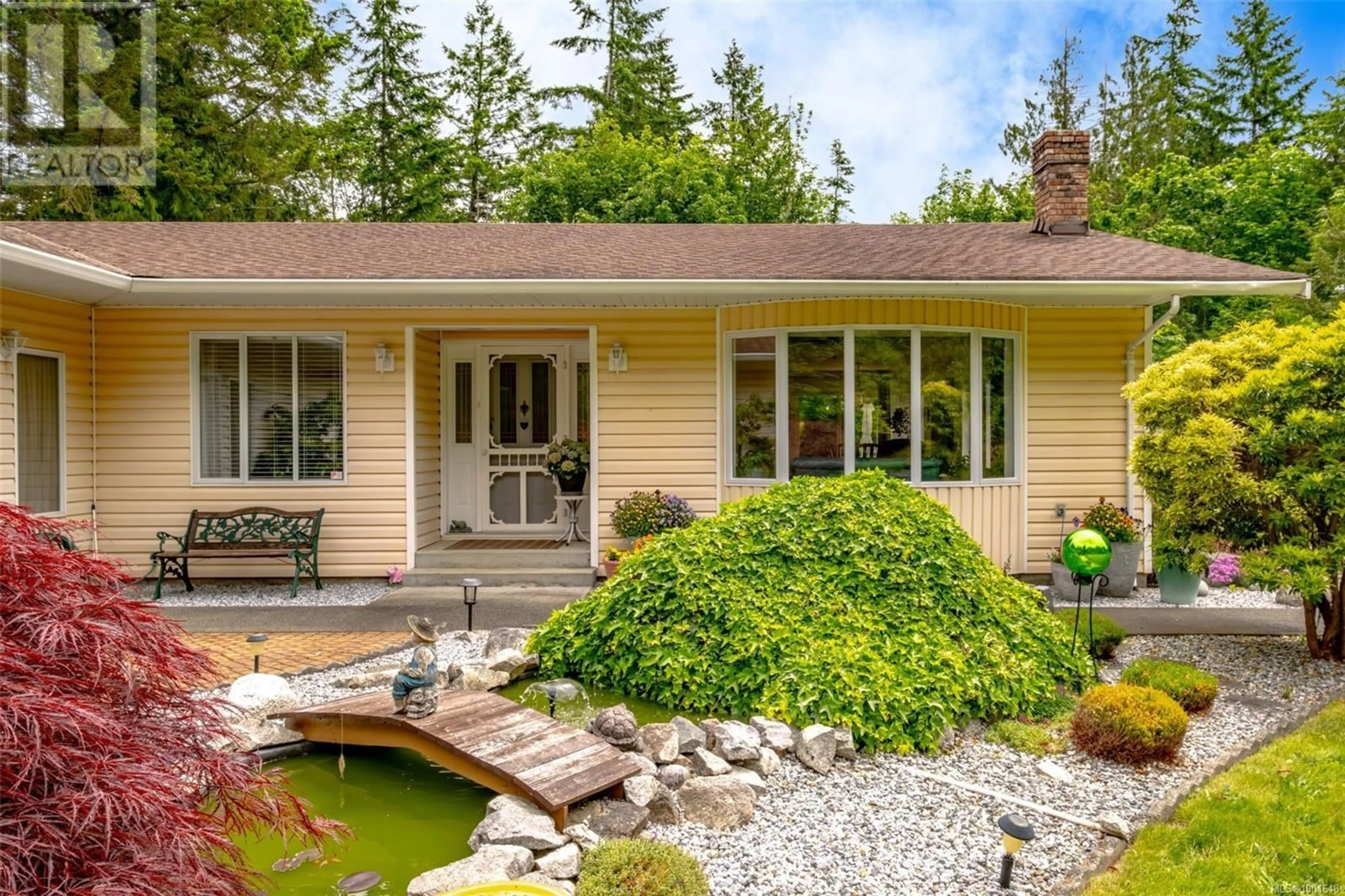 Home with vinyl exterior material, water/lake/river/ocean view for 1760 WOOBANK ROAD, Nanaimo British Columbia V9X1G8