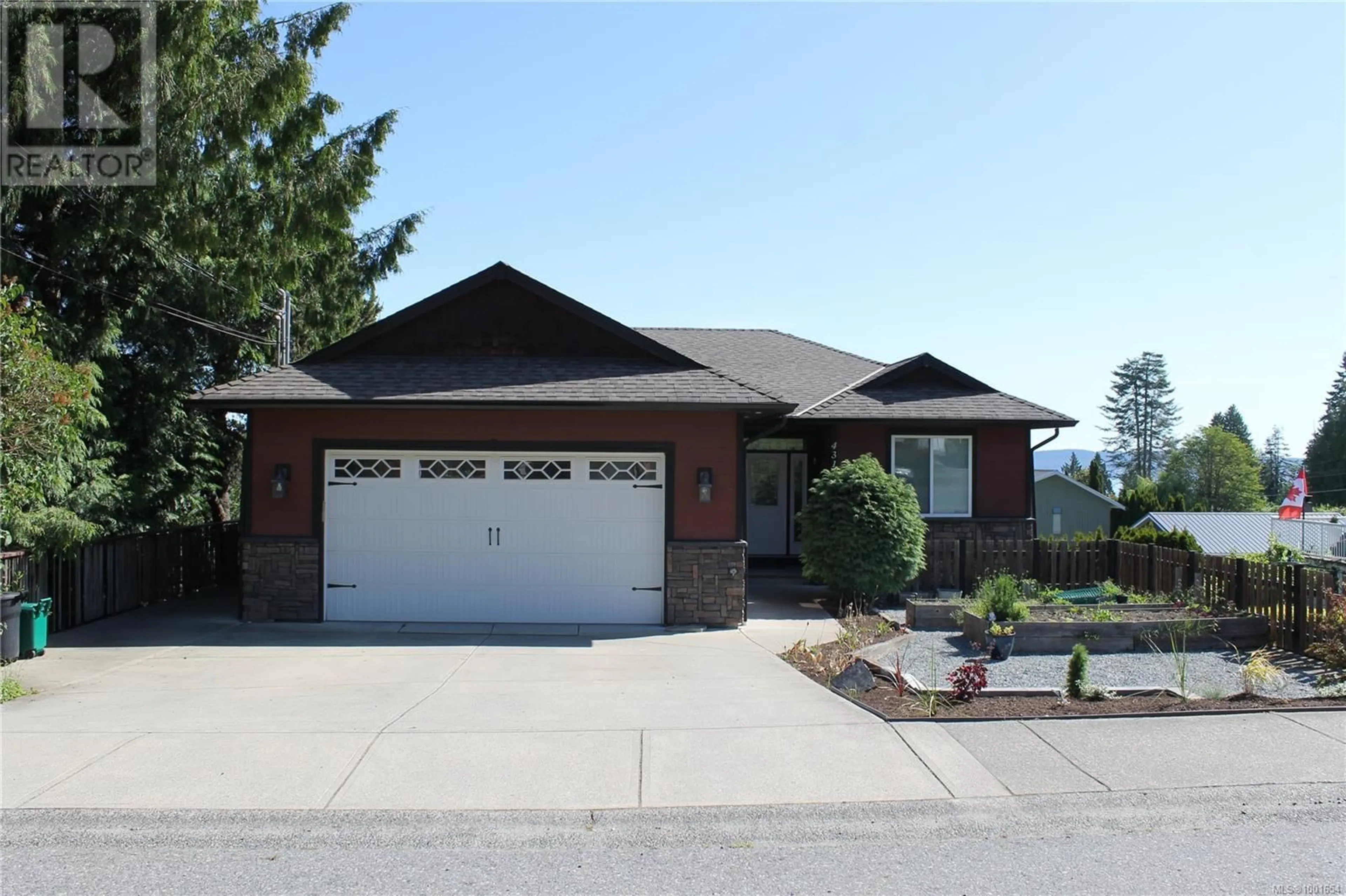 Home with brick exterior material, unknown for 431 DAVIS ROAD, Ladysmith British Columbia V9G1V5