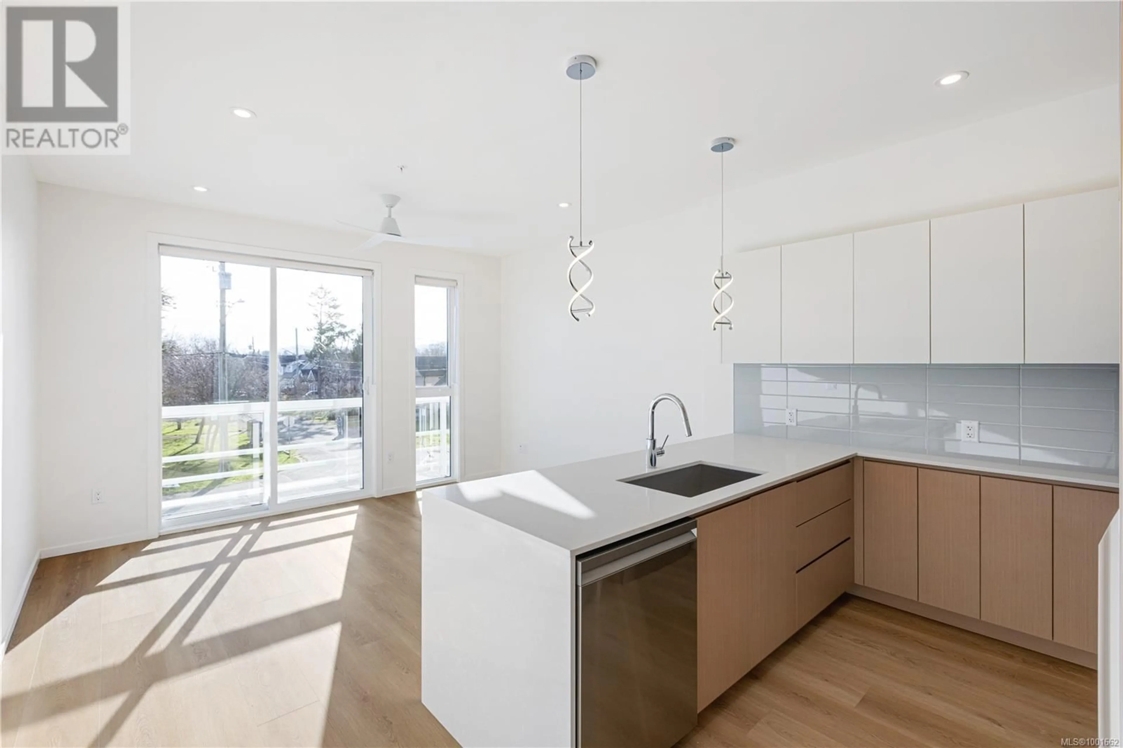 Open concept kitchen, unknown for 217 - 2374 OAKVILLE AVENUE, Sidney British Columbia V8L1V5