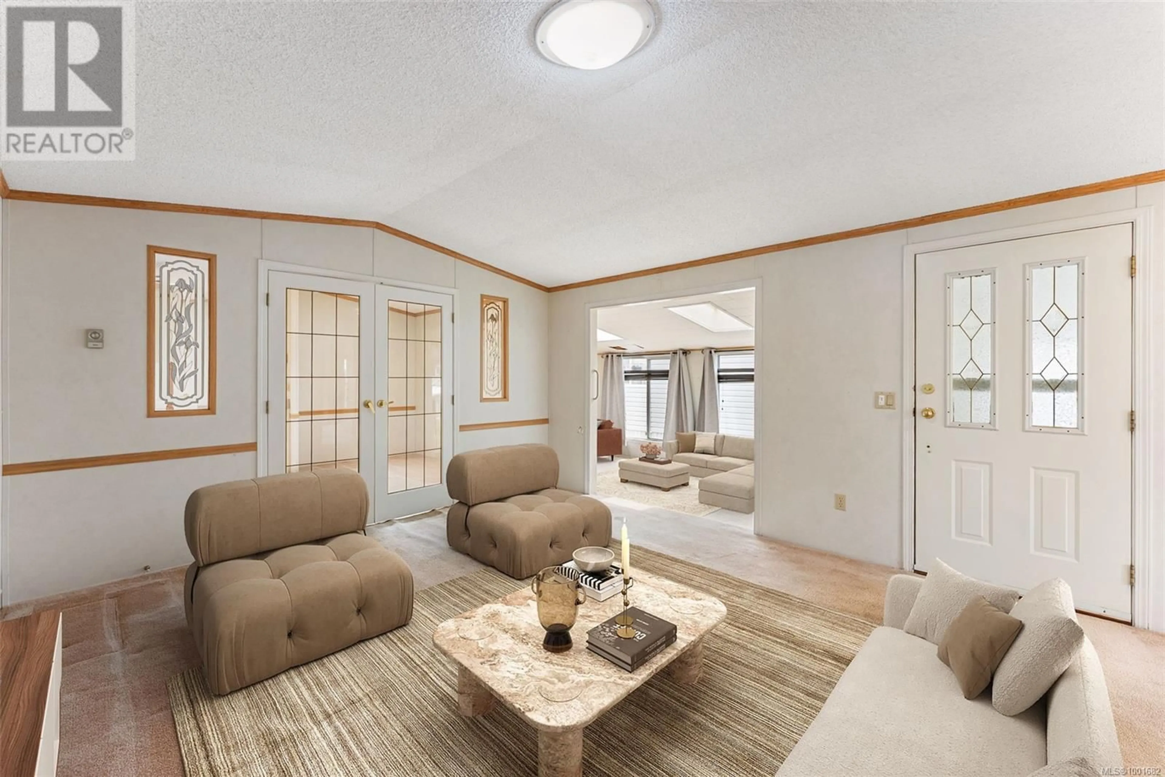 Living room with furniture, unknown for 93 - 7583 CENTRAL SAANICH ROAD, Central Saanich British Columbia V8M2B6