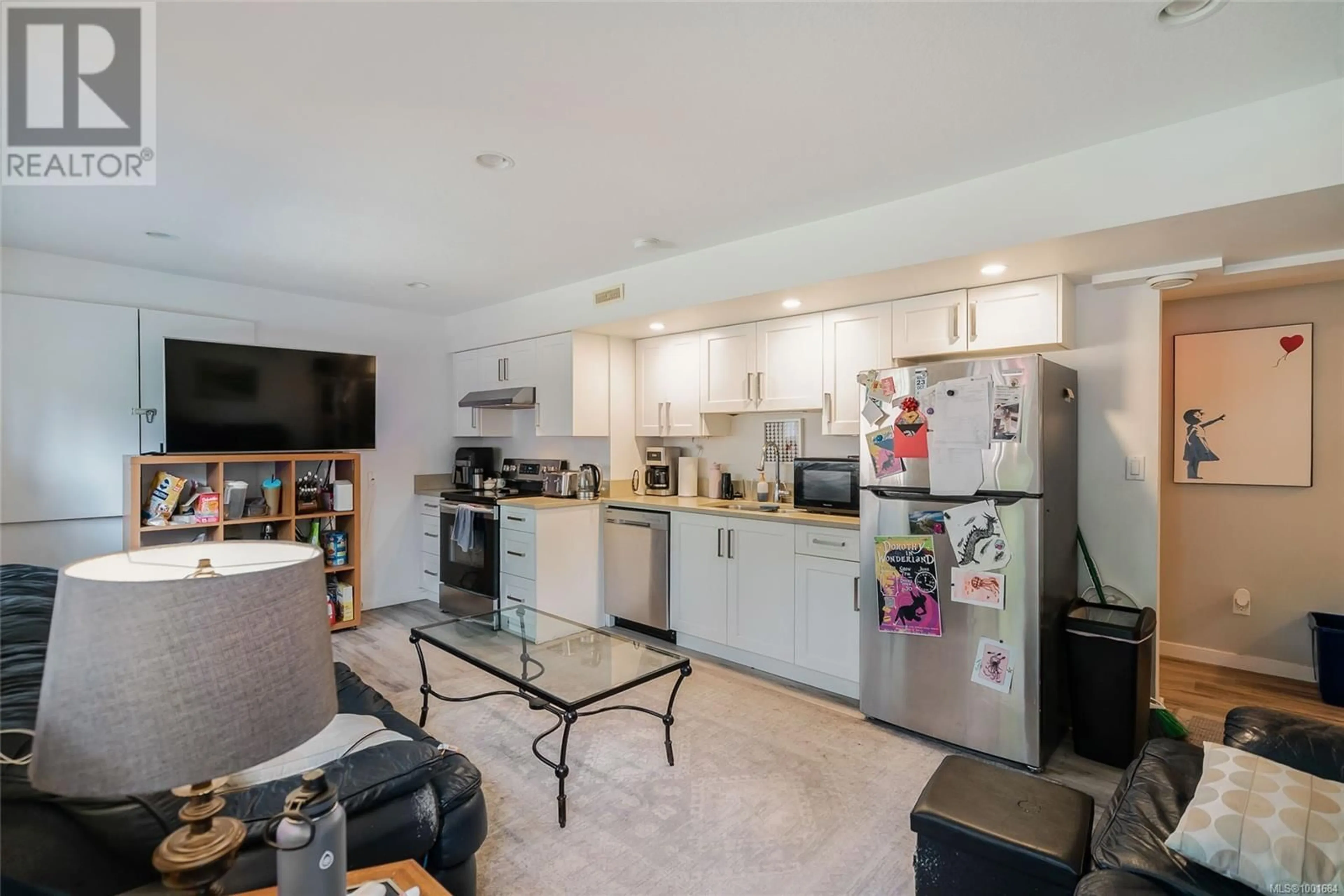 Open concept kitchen, unknown for 5831 HAMMOND BAY ROAD, Nanaimo British Columbia V9T5N3