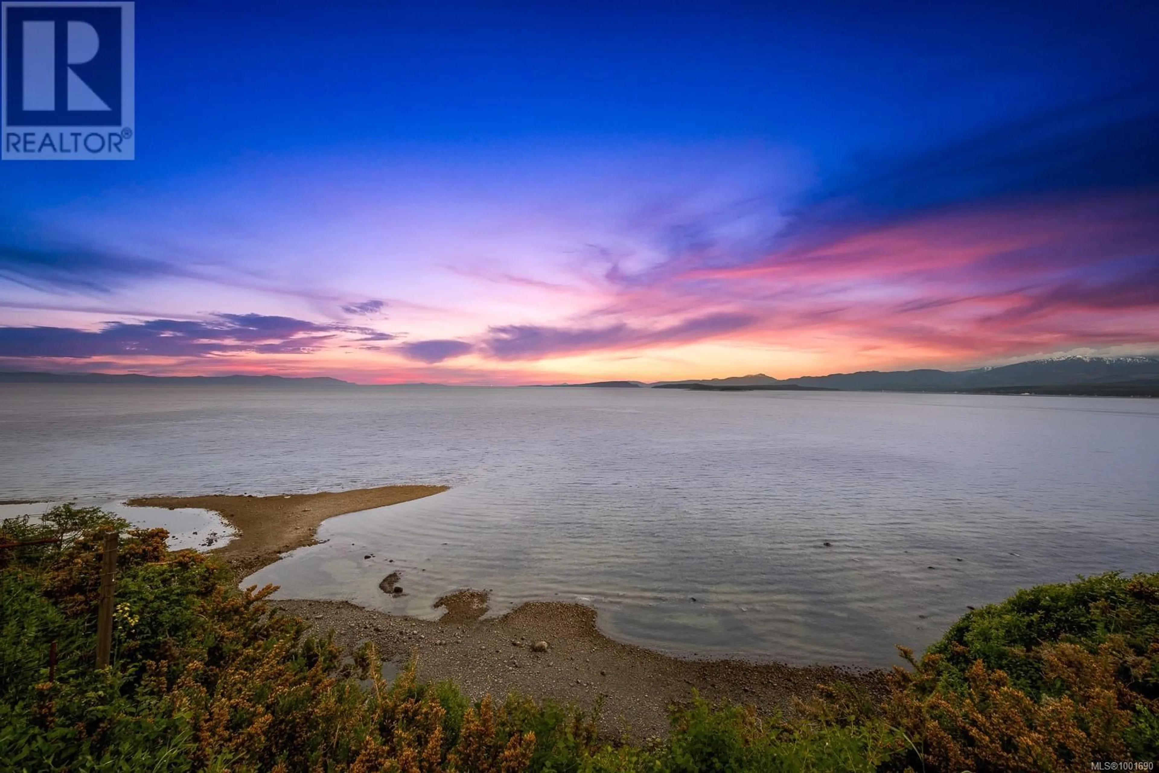 Blurry image for 965 BALMORAL ROAD, Comox British Columbia V9M3W2