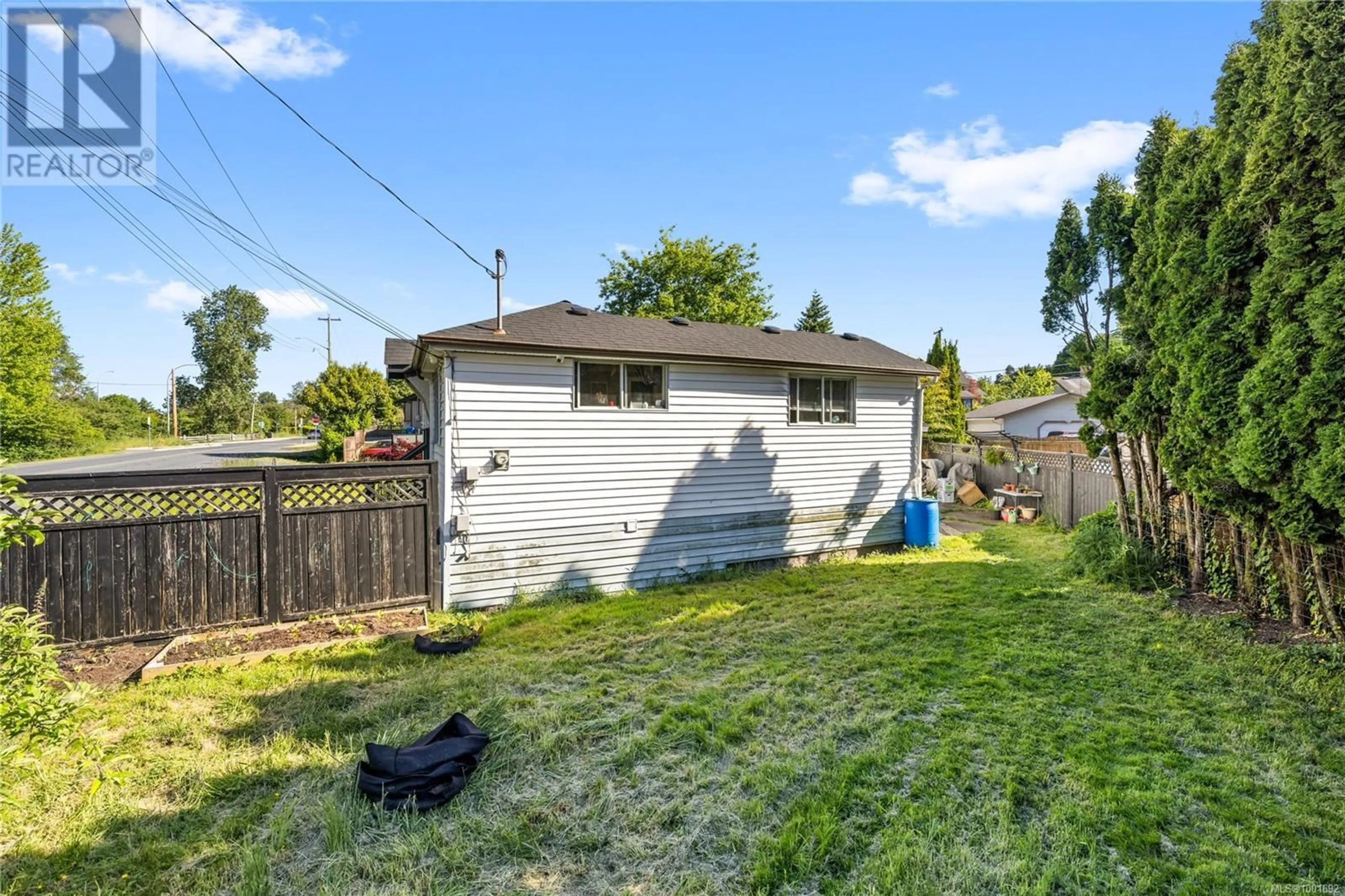 Shed for 425 PINE STREET, Nanaimo British Columbia V9R2C2