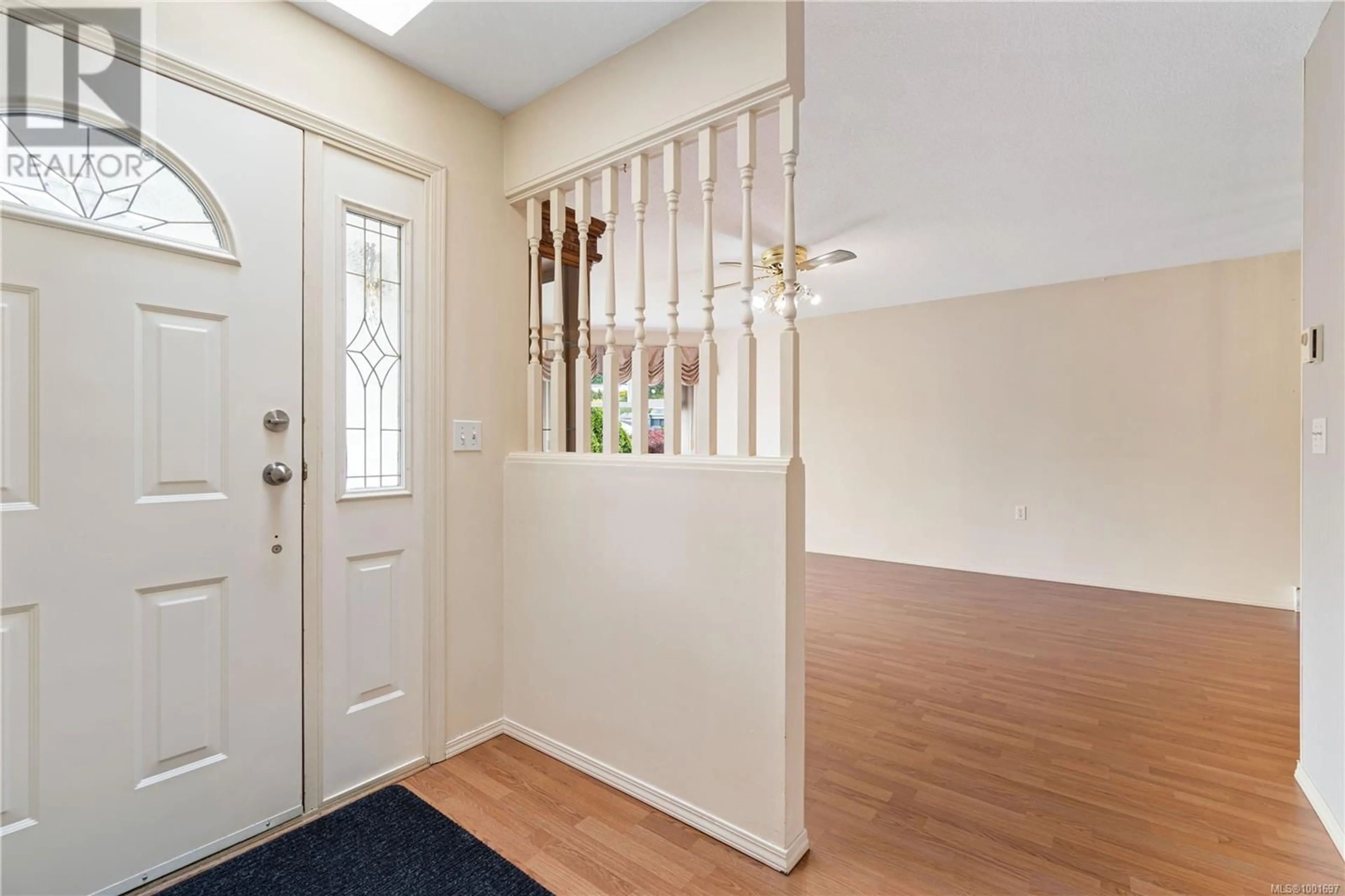 Indoor entryway for 891 CAMERON WAY, Ladysmith British Columbia V9G1N6