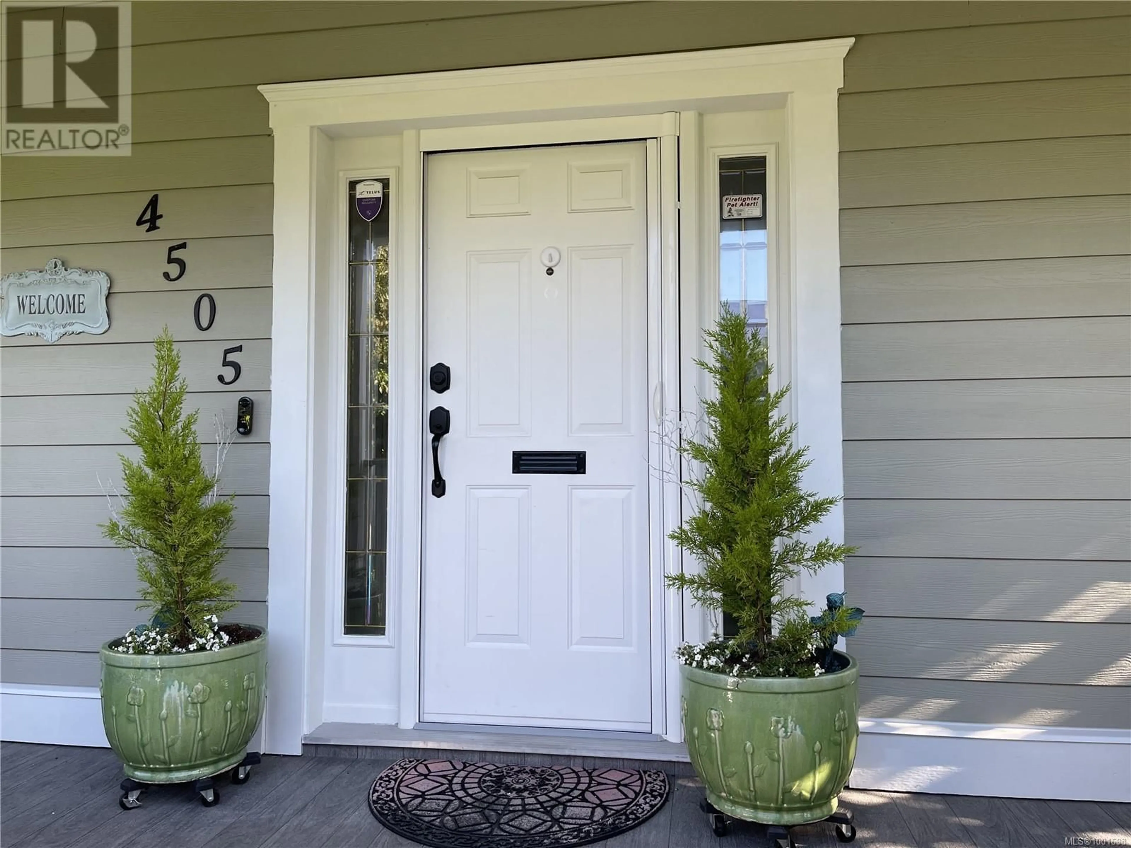 Indoor entryway for 4505 ARGYLE STREET, Port Alberni British Columbia V9Y1W3