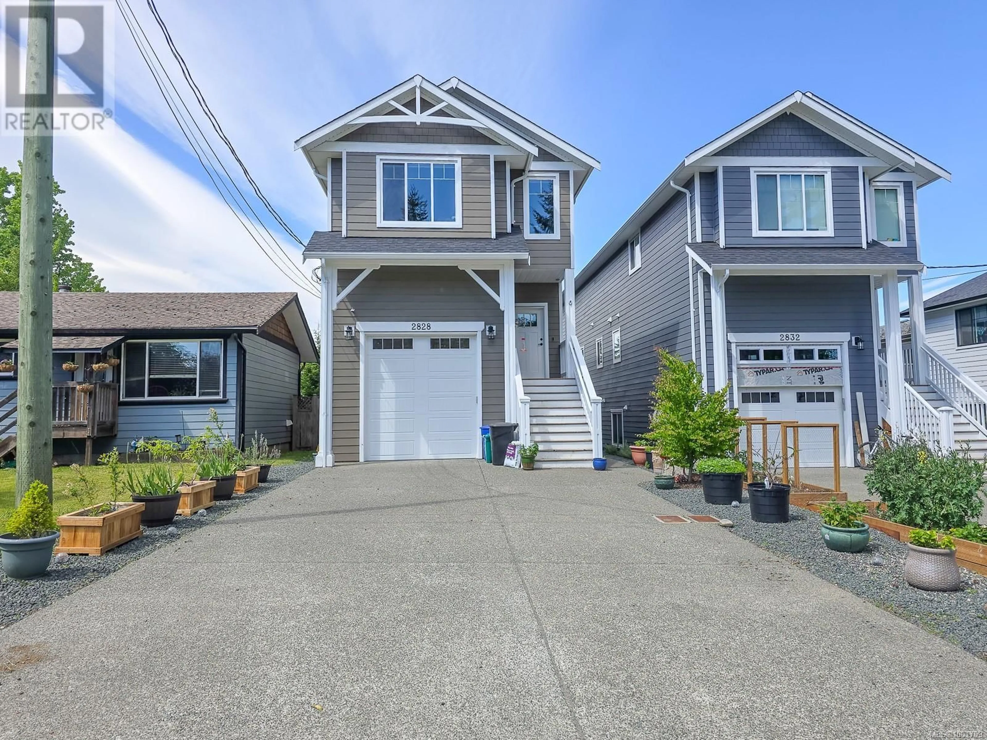 Home with vinyl exterior material, street for 2828 MARYPORT AVENUE, Cumberland British Columbia V0R1S0
