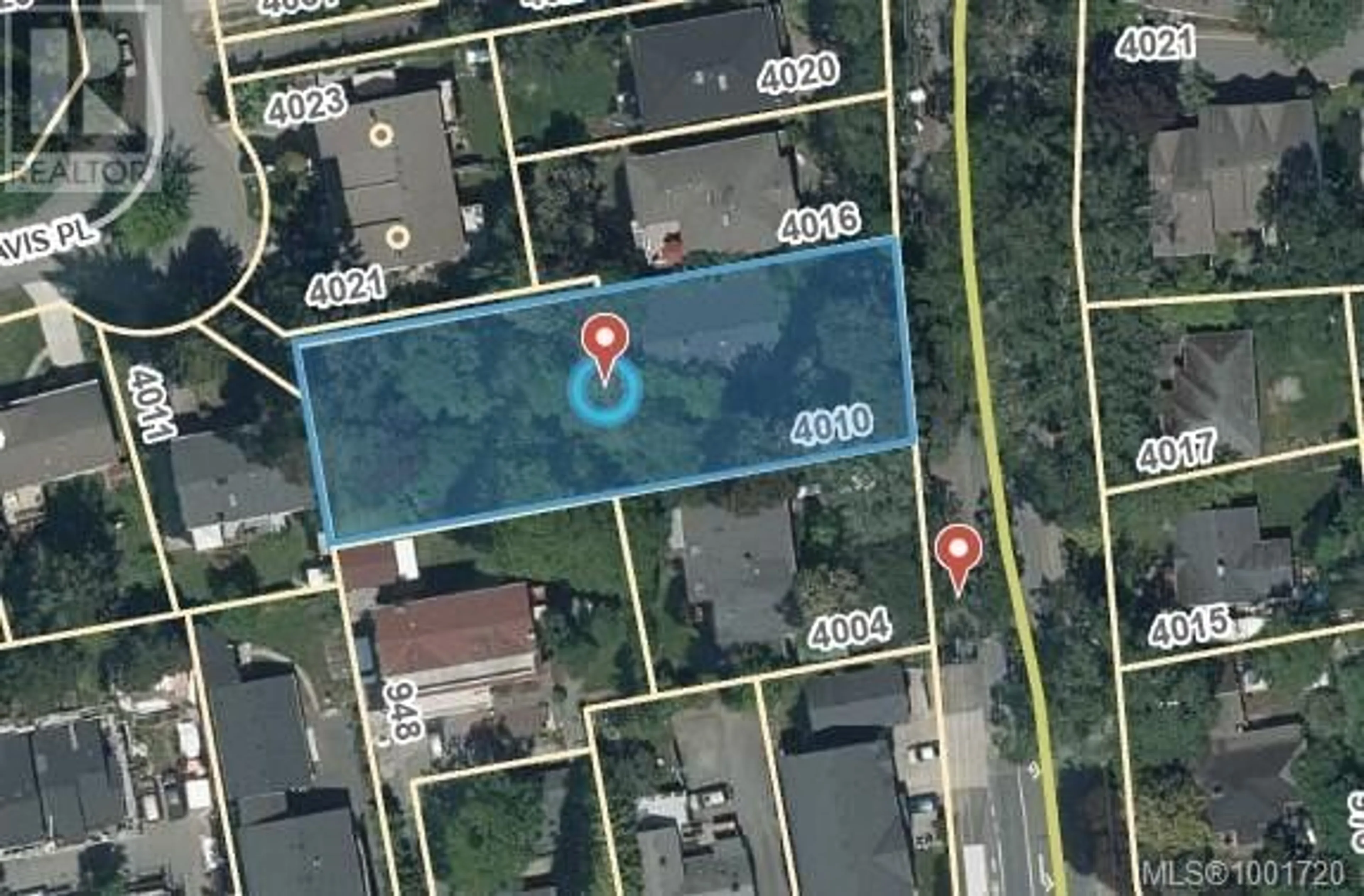 A pic from outside/outdoor area/front of a property/back of a property/a pic from drone, street for 4010 SAANICH ROAD, Saanich British Columbia V8N1X3