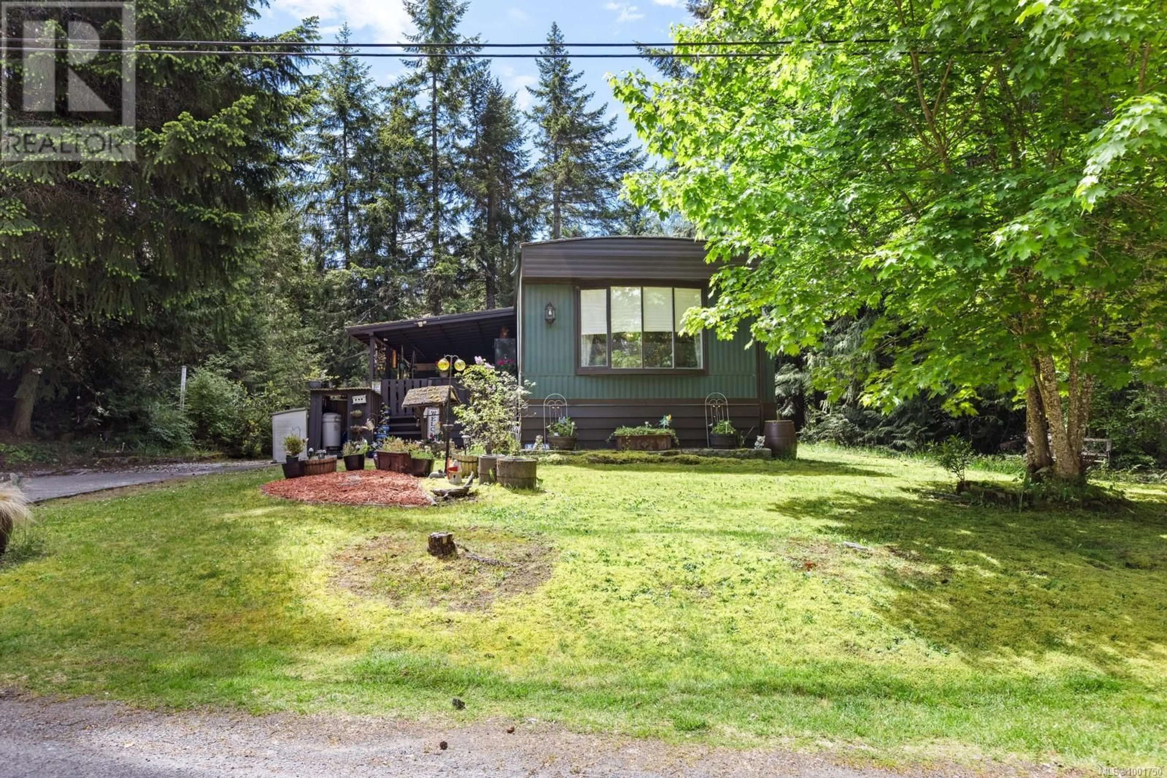 A pic from outside/outdoor area/front of a property/back of a property/a pic from drone, street for C28 - 920 WHITTAKER ROAD, Malahat British Columbia V0R2L0