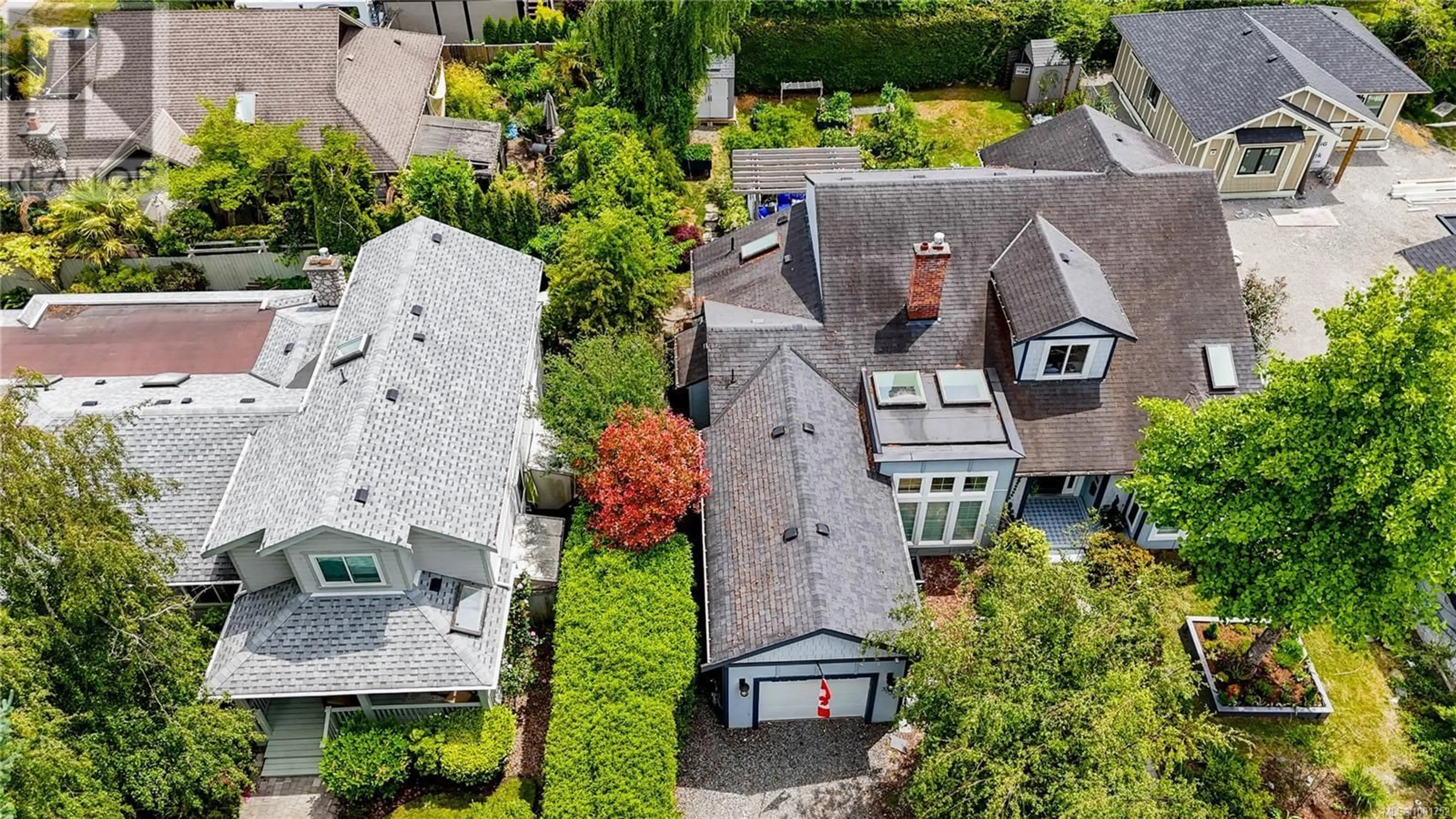 A pic from outside/outdoor area/front of a property/back of a property/a pic from drone, street for 3931 SCOLTON ROAD, Saanich British Columbia V8N4E1