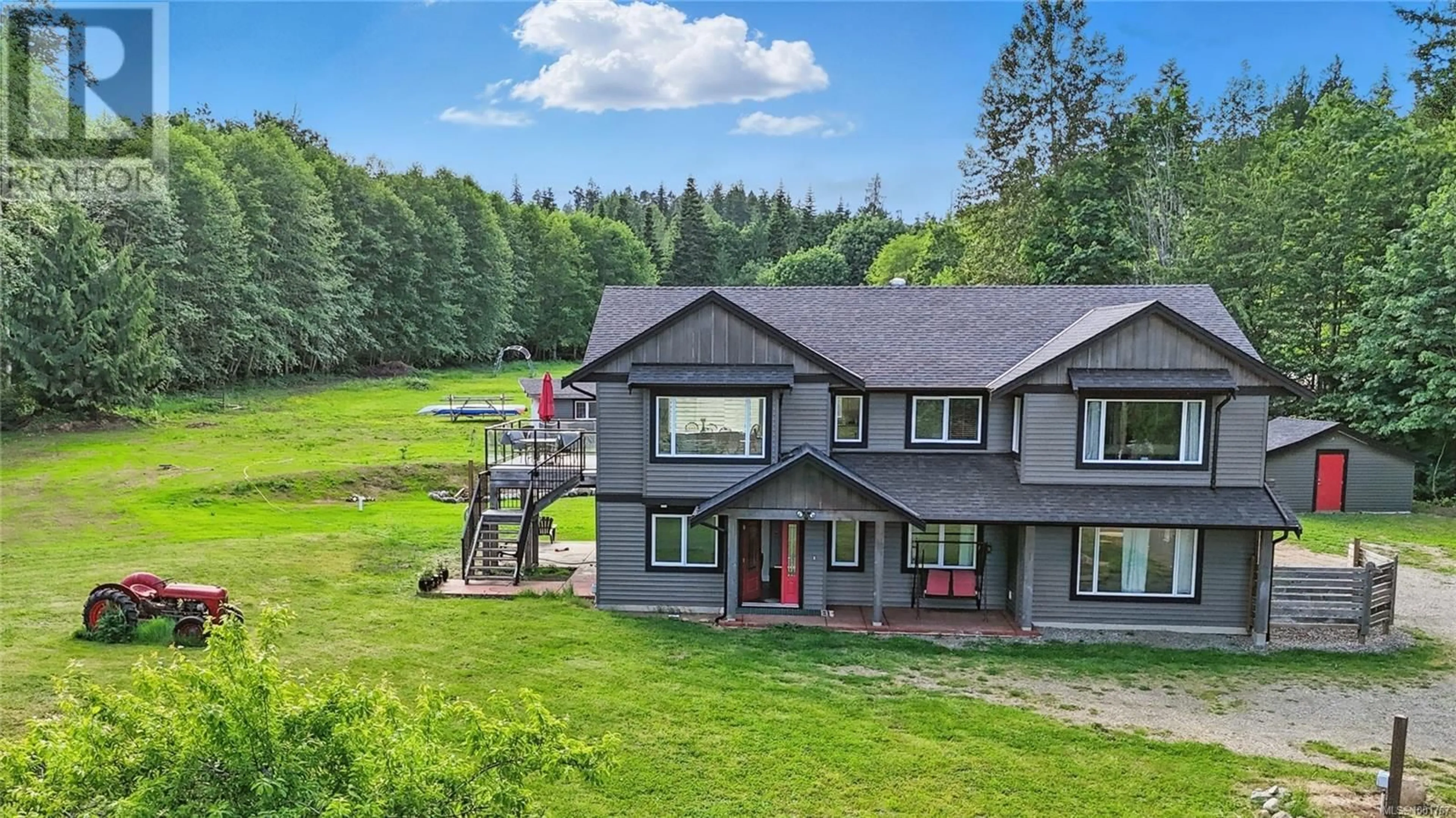 A pic from outside/outdoor area/front of a property/back of a property/a pic from drone, unknown for 8271 ISLAND HIGHWAY SOUTH, Fanny Bay British Columbia V0R1W0