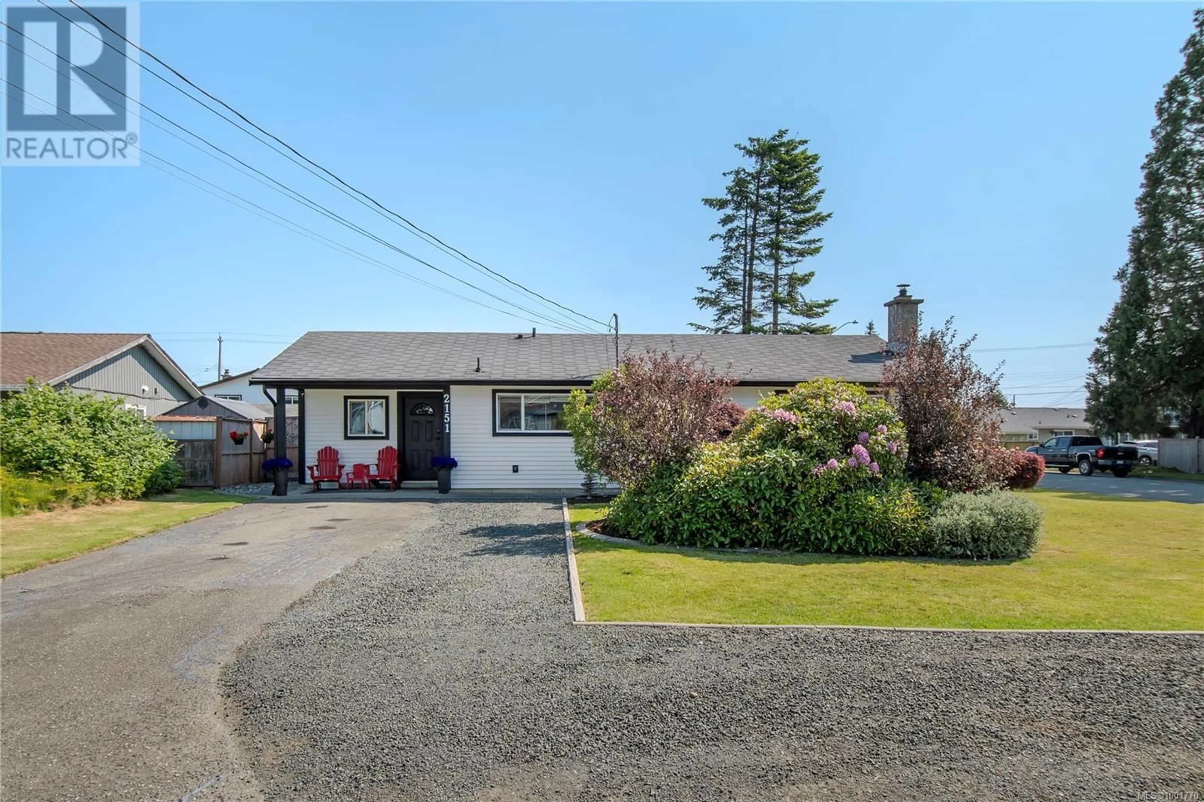 A pic from outside/outdoor area/front of a property/back of a property/a pic from drone, street for 2151 ARNASON ROAD, Campbell River British Columbia V9W5Z4