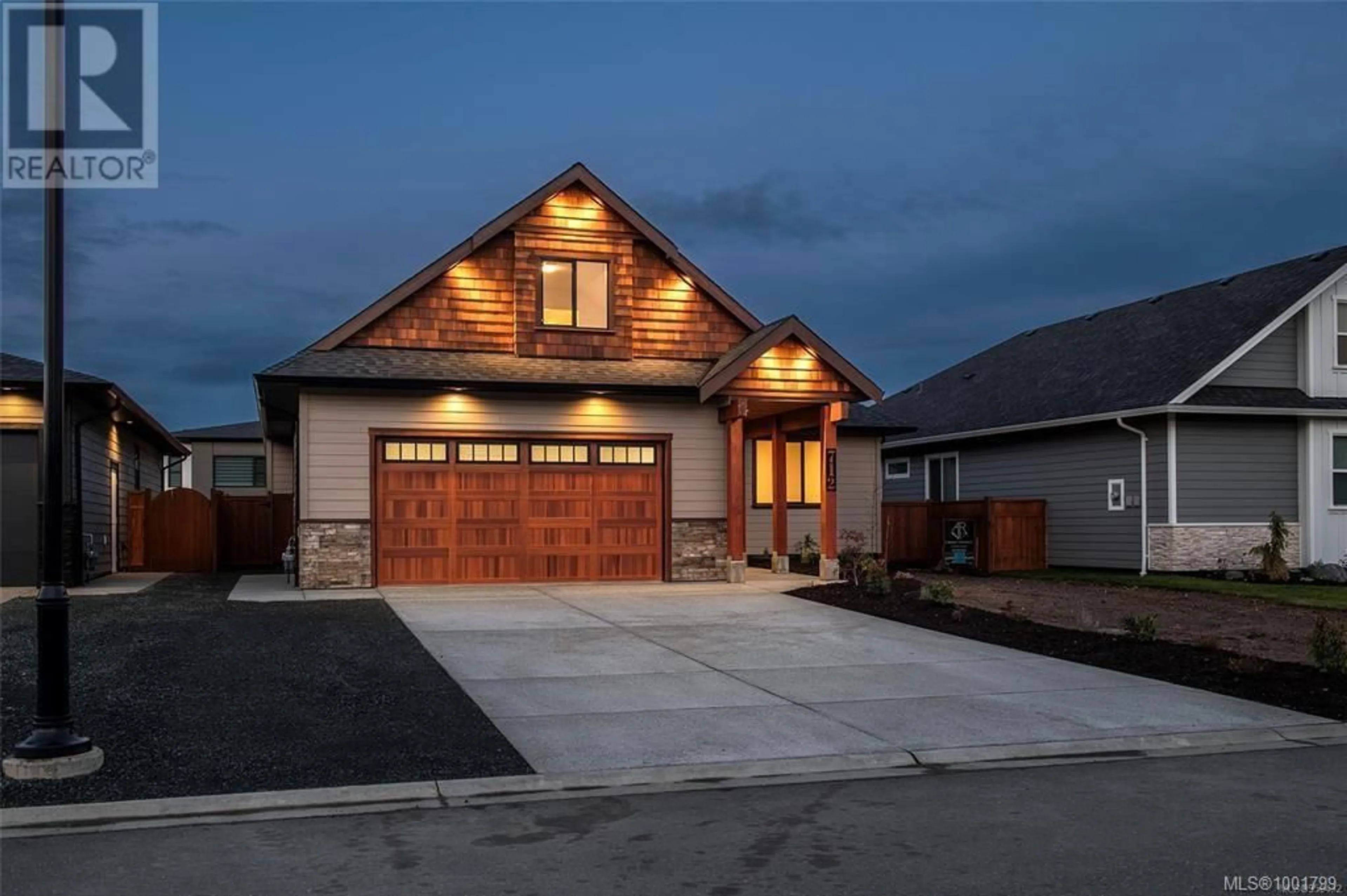 Indoor garage for 770 SITKA STREET, Campbell River British Columbia V9H0G4