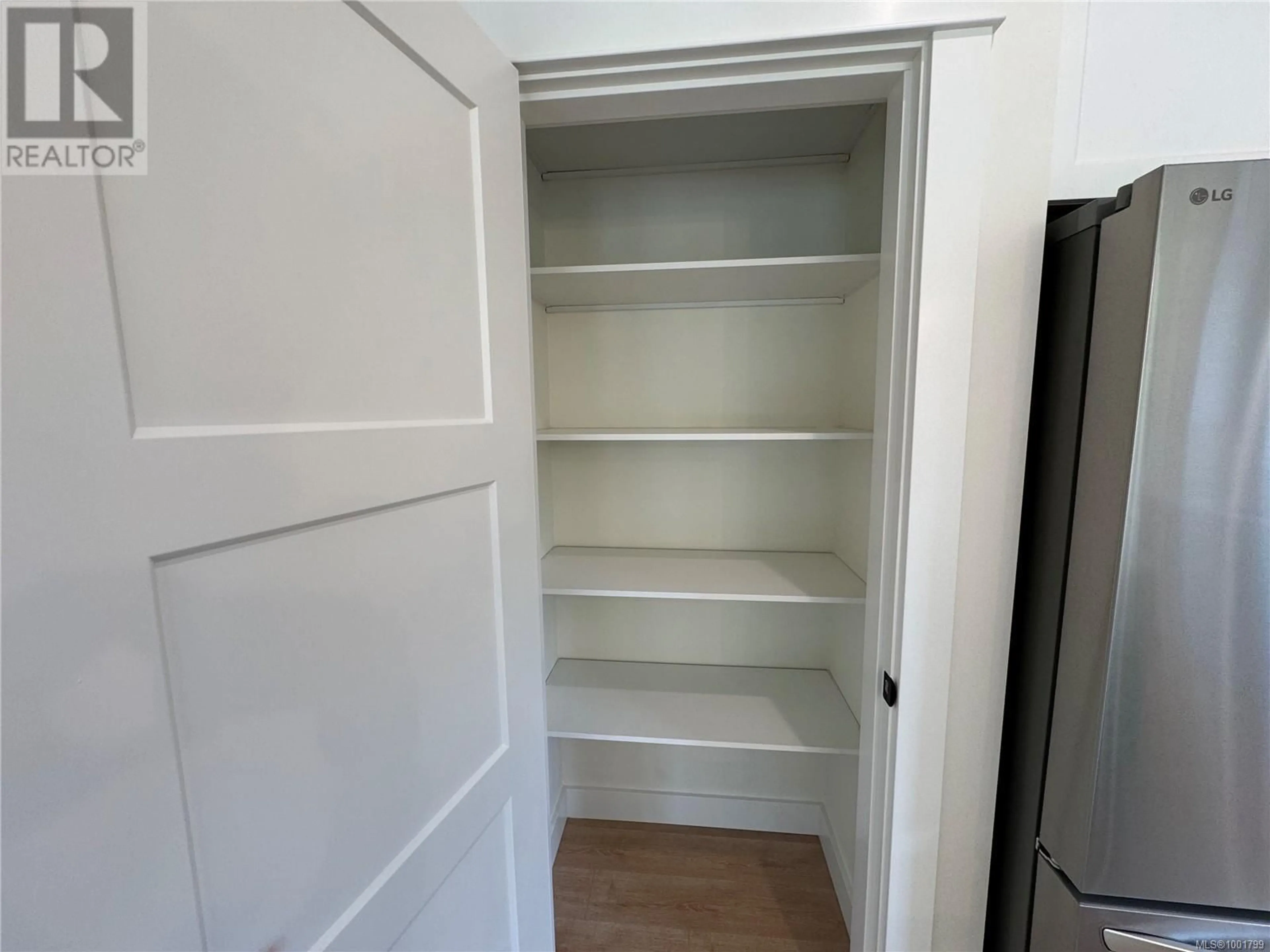 Storage room or clothes room or walk-in closet for 770 SITKA STREET, Campbell River British Columbia V9H0G4