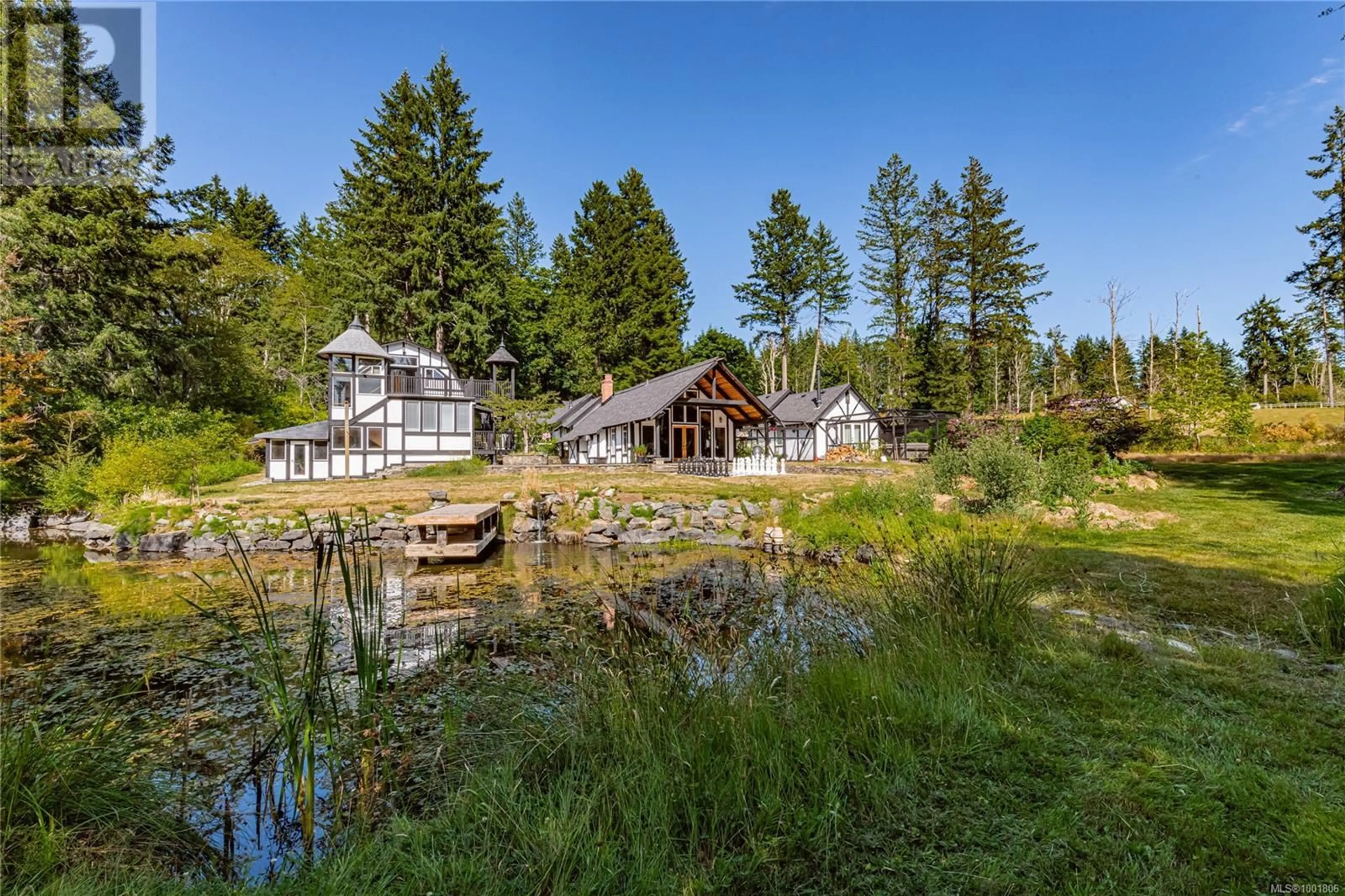 A pic from outside/outdoor area/front of a property/back of a property/a pic from drone, water/lake/river/ocean view for 140 KITCHEN ROAD, Salt Spring British Columbia V8K2B3