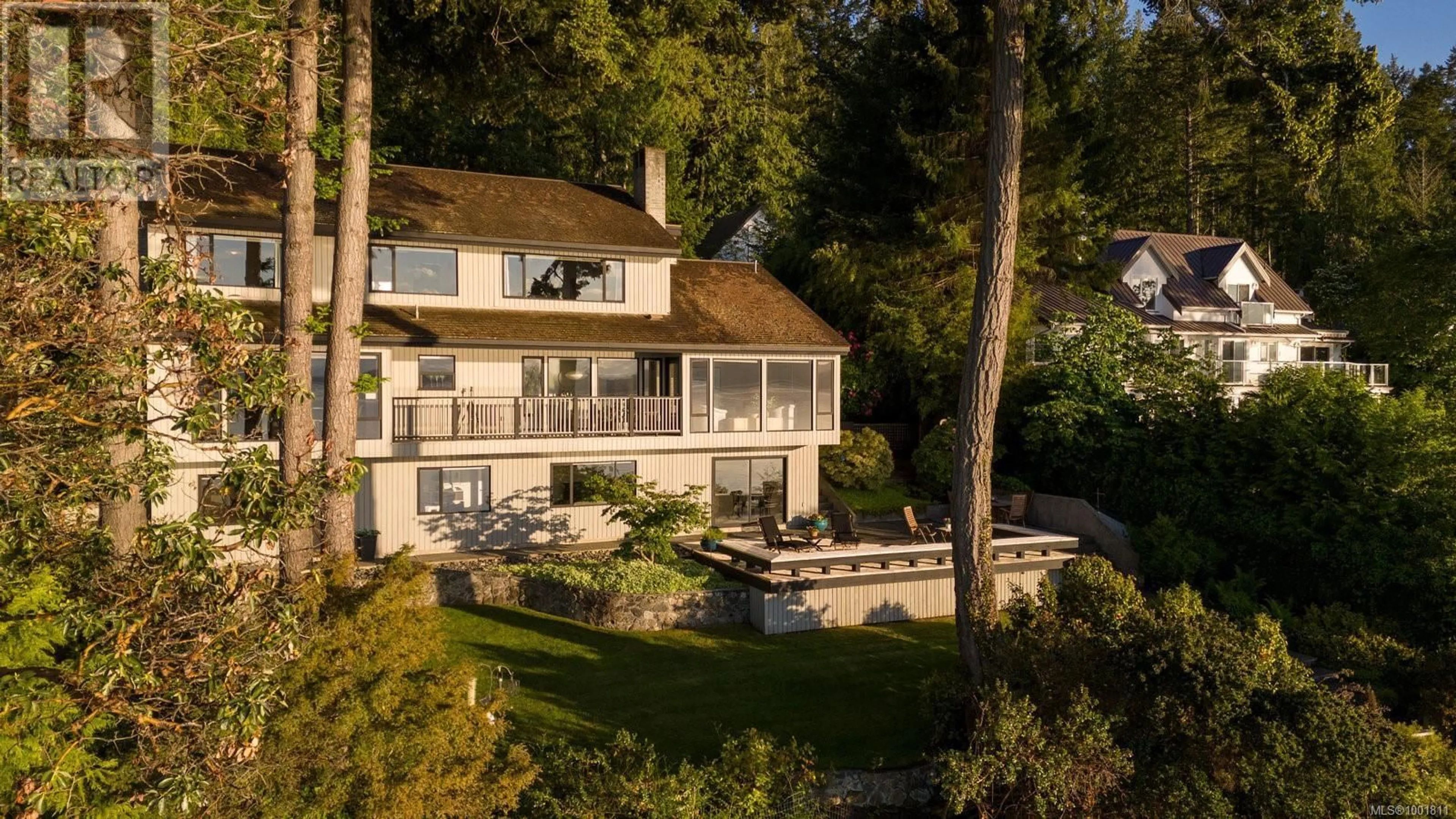 A pic from outside/outdoor area/front of a property/back of a property/a pic from drone, water/lake/river/ocean view for 9600 ARDMORE DRIVE, North Saanich British Columbia V8L5H5