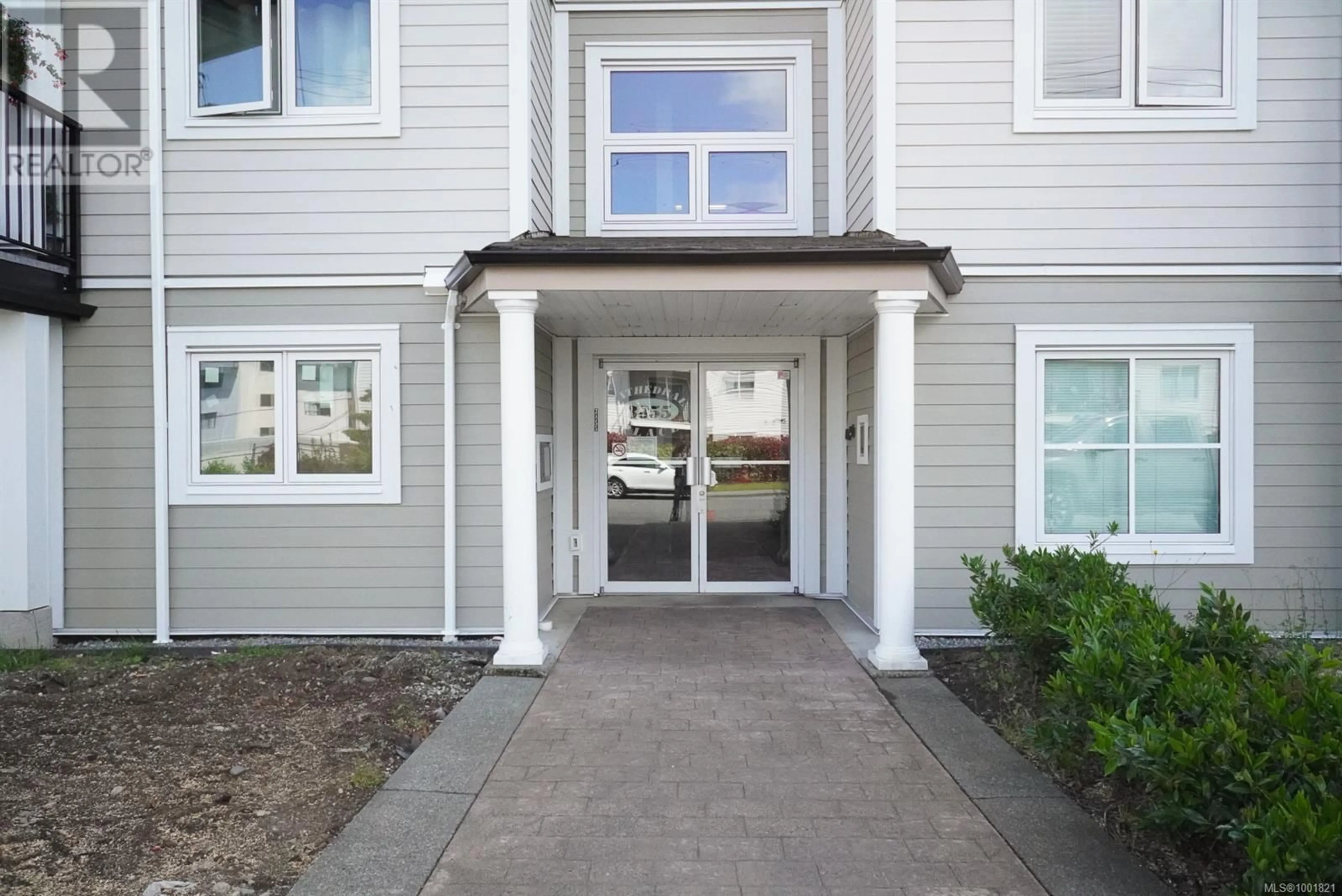 Indoor entryway for 102 - 3855 11TH AVENUE, Port Alberni British Columbia V9Y4Z2