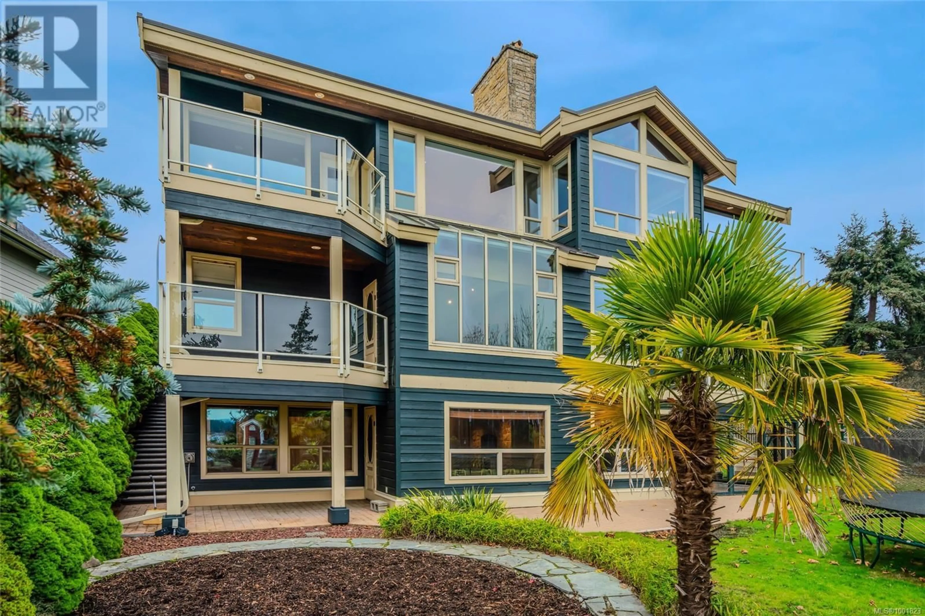 Home with vinyl exterior material, water/lake/river/ocean view for 3279 SHEARWATER DRIVE, Nanaimo British Columbia V9T6A1