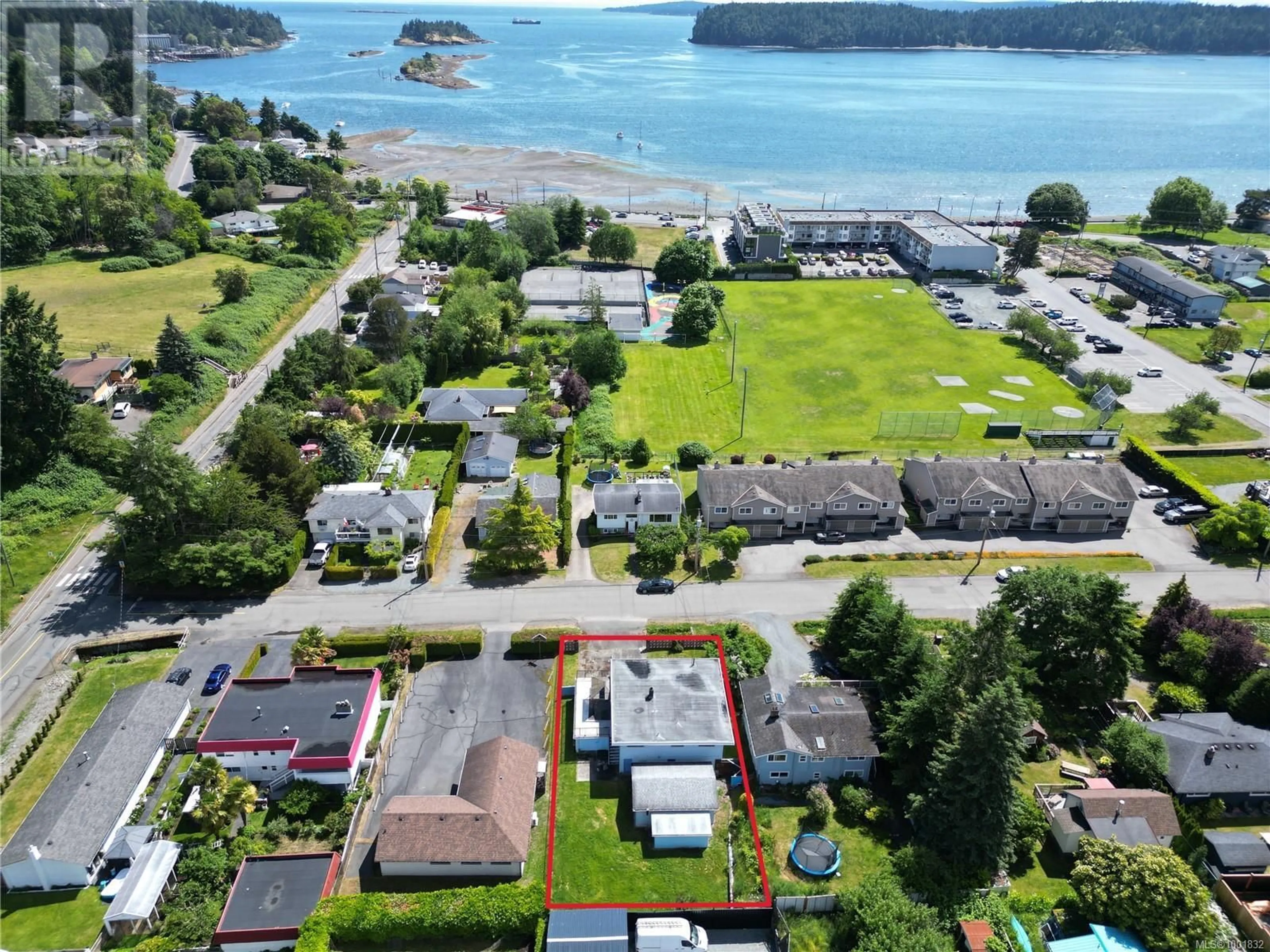 A pic from outside/outdoor area/front of a property/back of a property/a pic from drone, water/lake/river/ocean view for 2865 ELK STREET, Nanaimo British Columbia V9S3V2