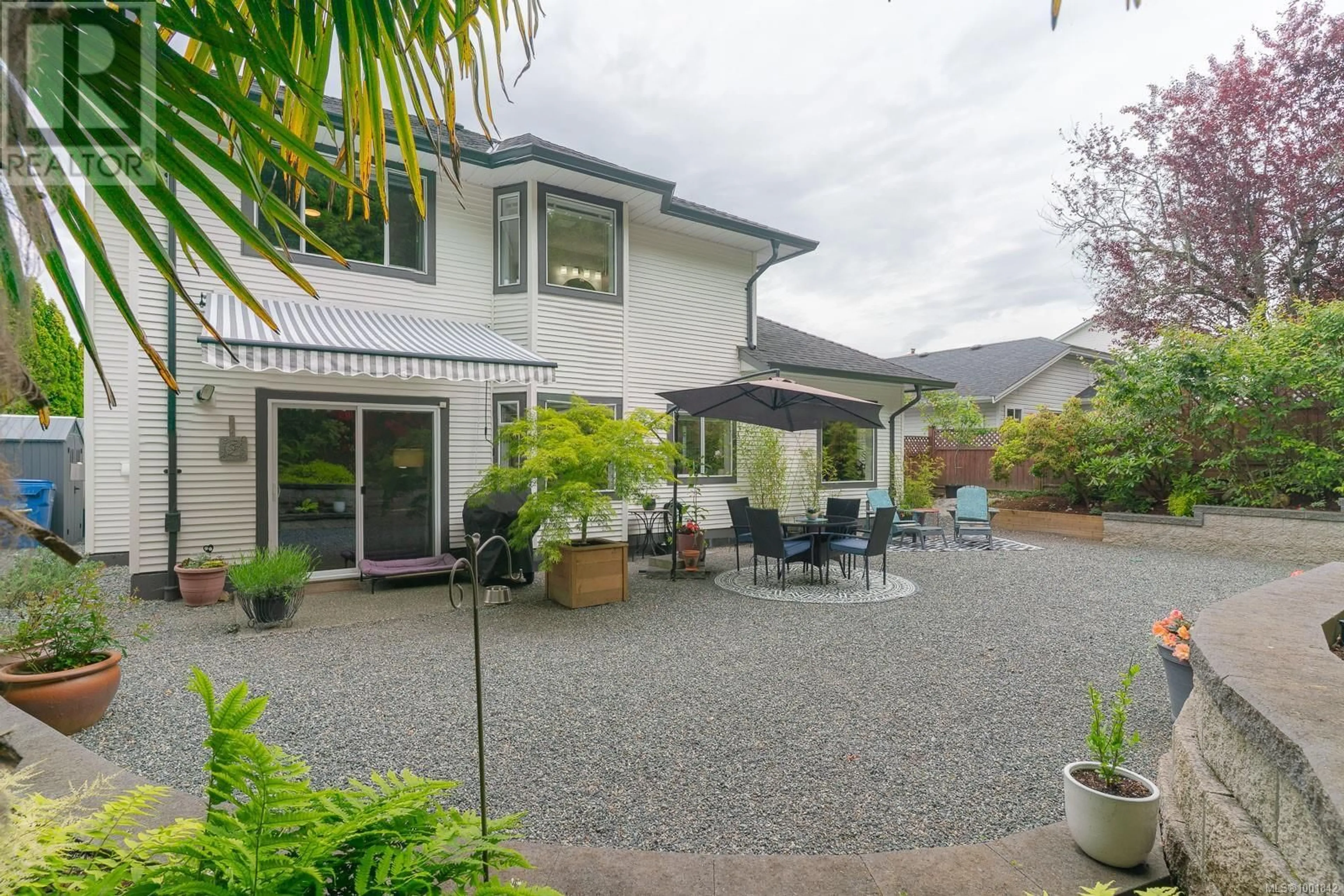 Patio, street for 2177 WOODTHRUSH PLACE, Nanaimo British Columbia V9R6V2