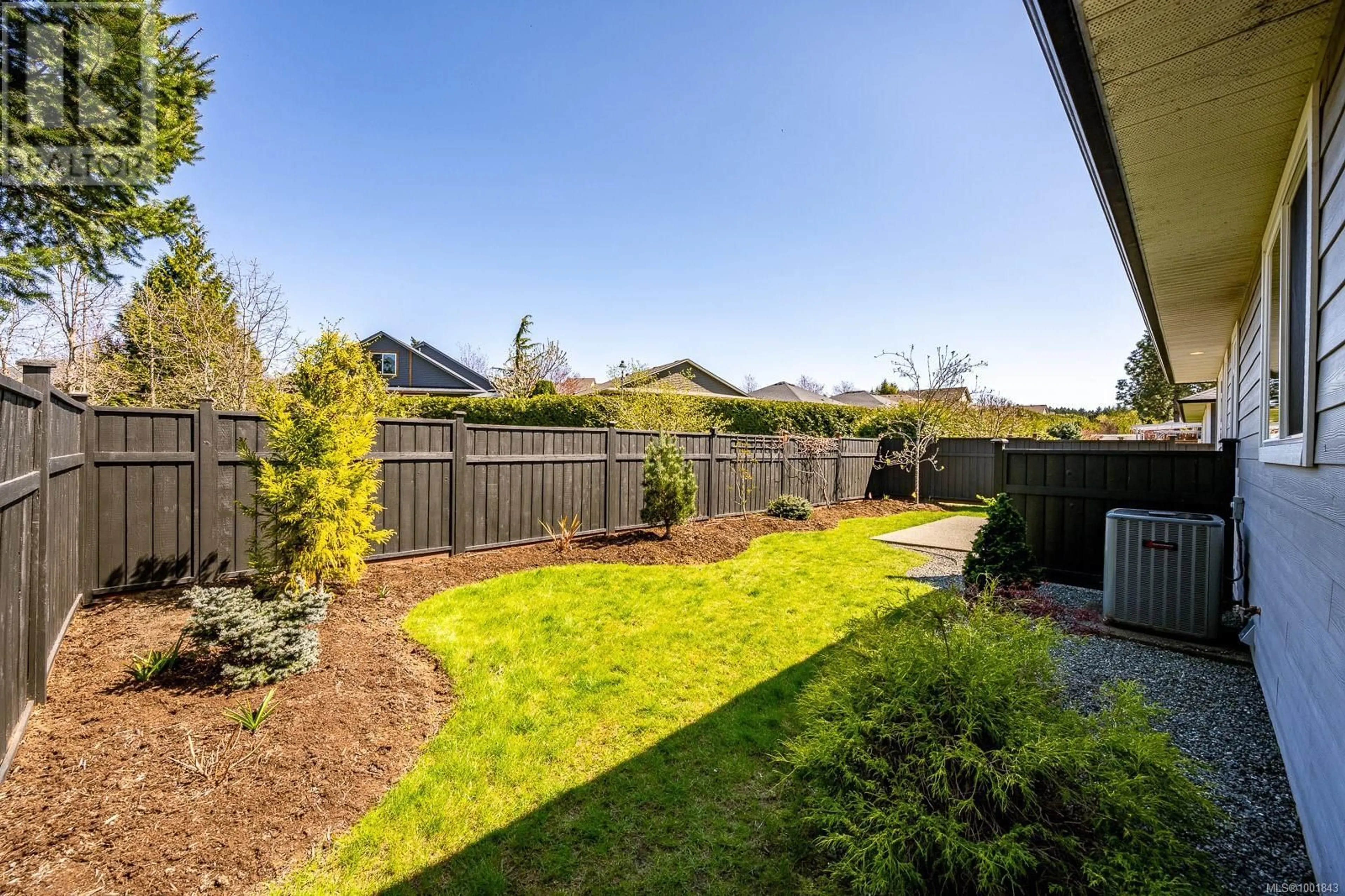 Patio, unknown for 2462 DAKOTA PLACE, Comox British Columbia V9M0B9