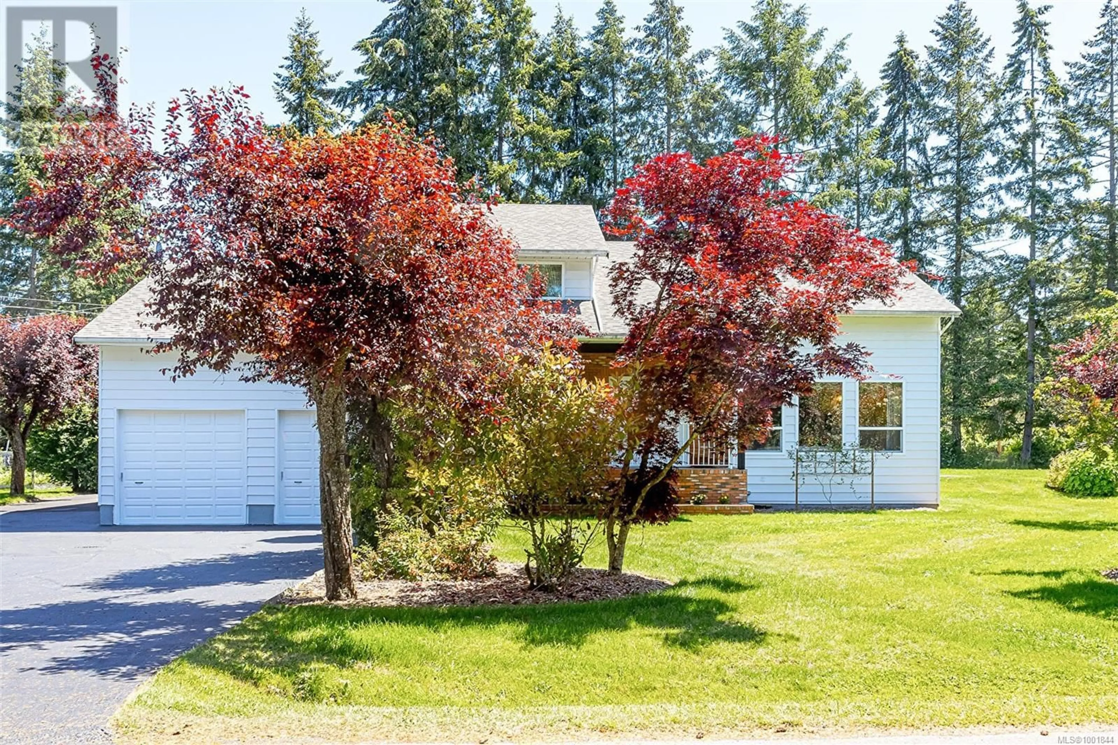 Home with vinyl exterior material, street for 4507 WEBER ROAD, Duncan British Columbia V9L6M2